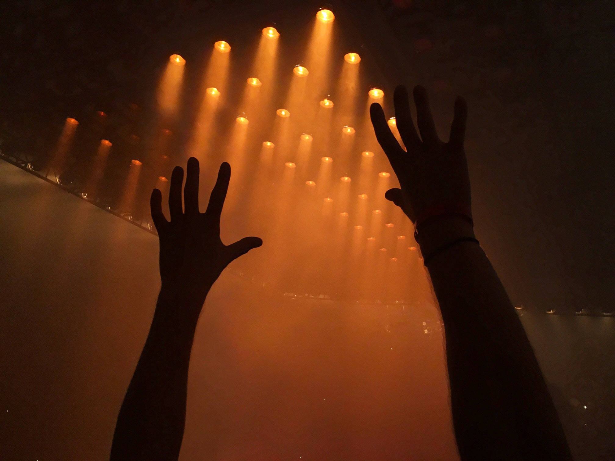 Kanye West Saint Pablo, golden stage lights, dark haze, Full HD Desktop Wallpaper