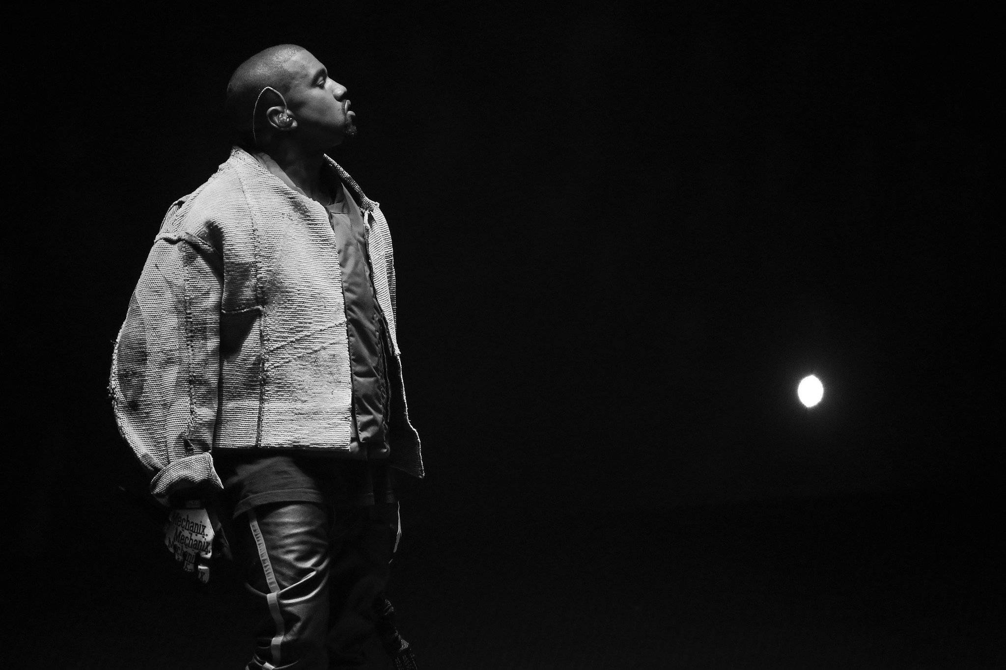 Kanye West Saint Pablo, textured jacket, single spotlight, Full HD Desktop Wallpaper