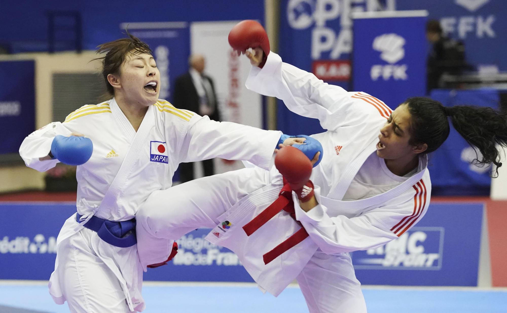 karate, two women fighting, blue belt, Full HD Desktop Wallpaper