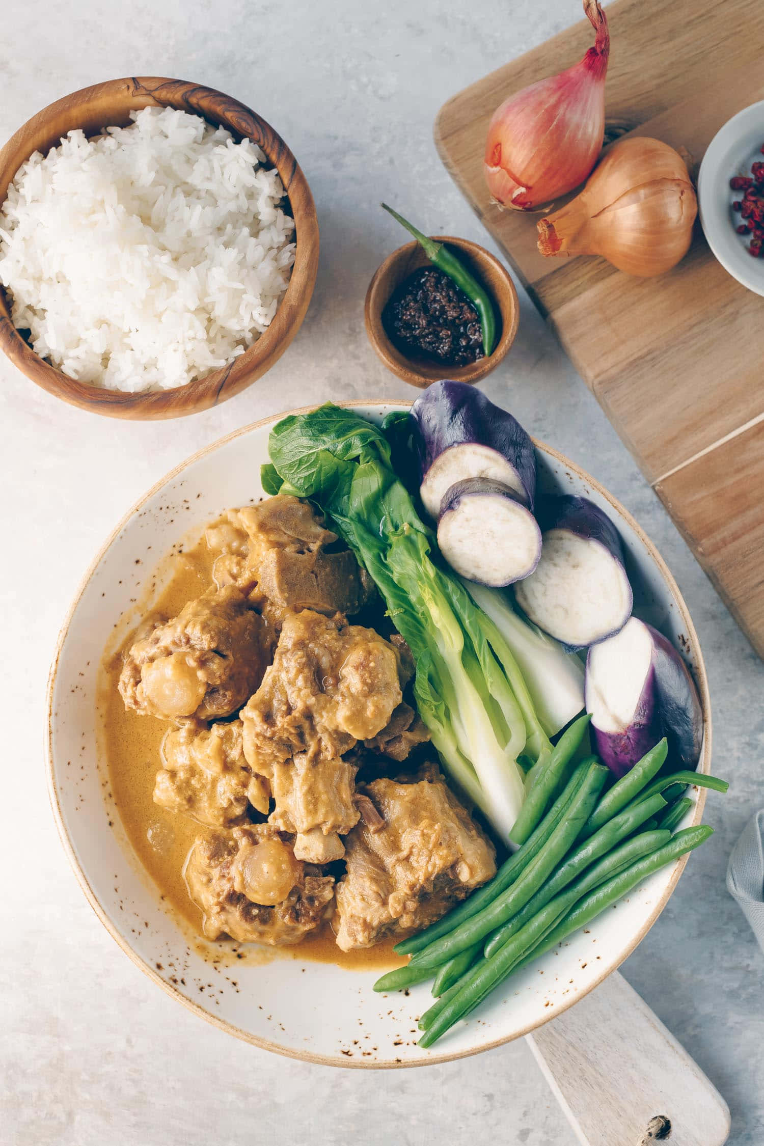 Kare-kare, chicken, vegetables, Full HD Phone Wallpaper