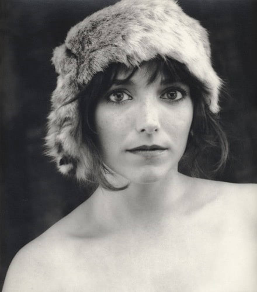 Karen Allen, black and white portrait, fluffy fur hat, SD Phone Wallpaper