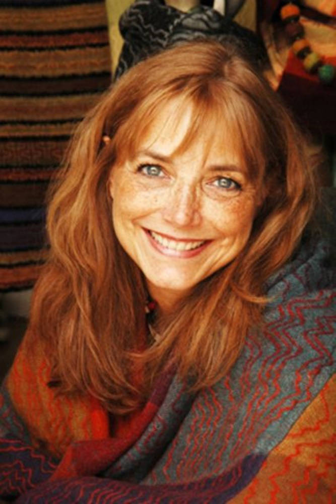 Karen Allen, red hair, freckles, SD Phone Wallpaper