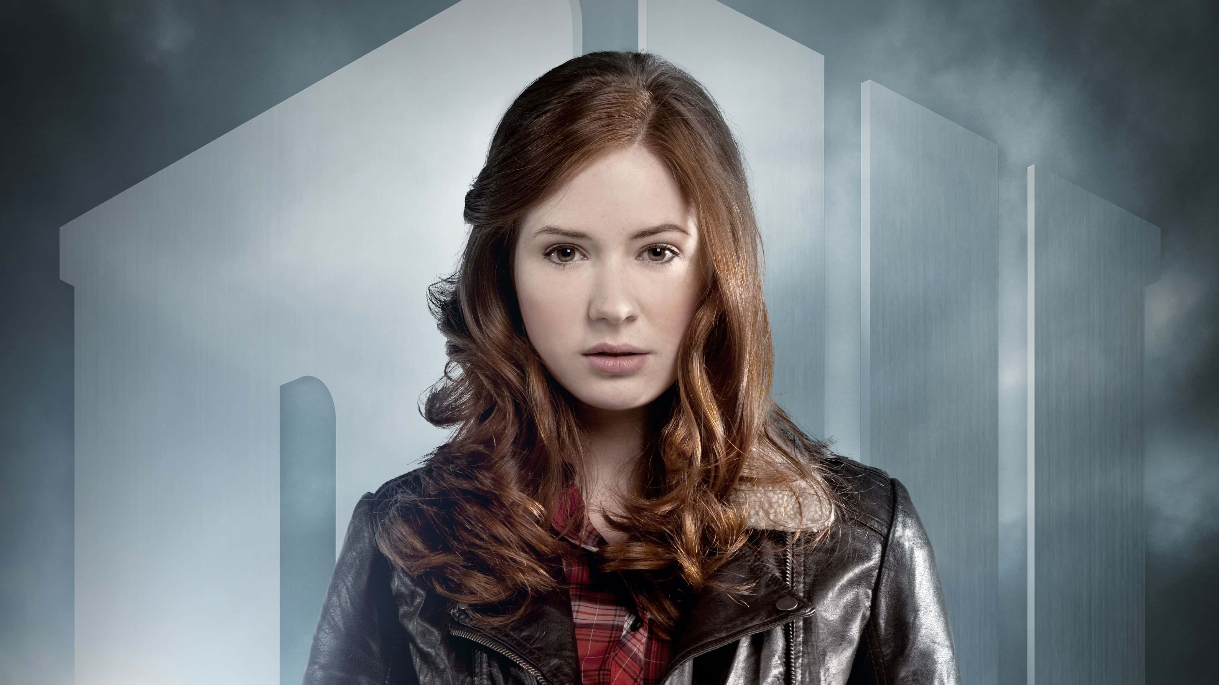 Karen Gillan, wavy auburn hair, leather jacket, 4K Desktop Wallpaper