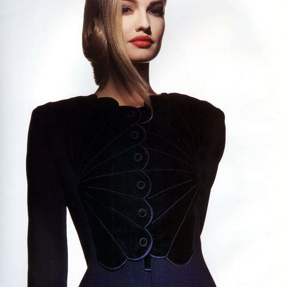 Karen Mulder, black velvet dress, dramatic scalloped detailing, SD Desktop Wallpaper
