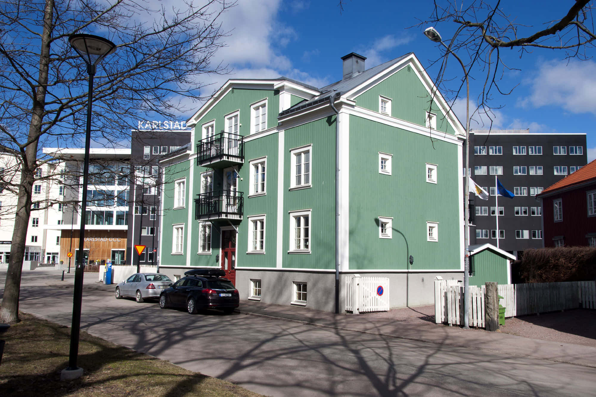 Karlstad, Sweden, bright green wooden building, white trim, Full HD Desktop Wallpaper