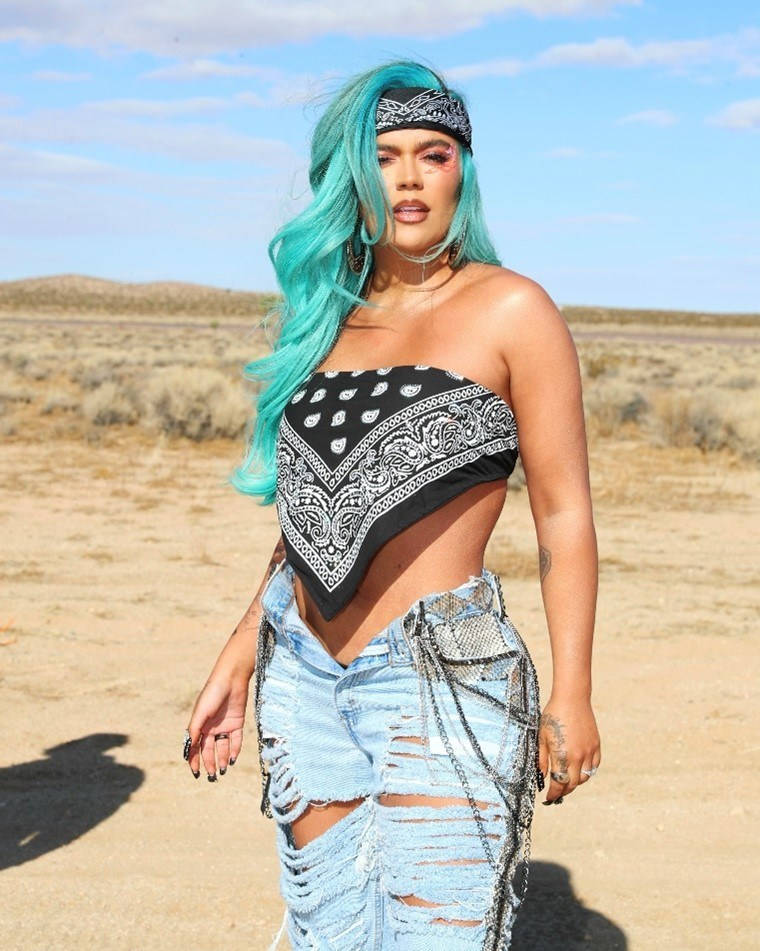 Karol G, turquoise hair, bandana top, SD Phone Wallpaper
