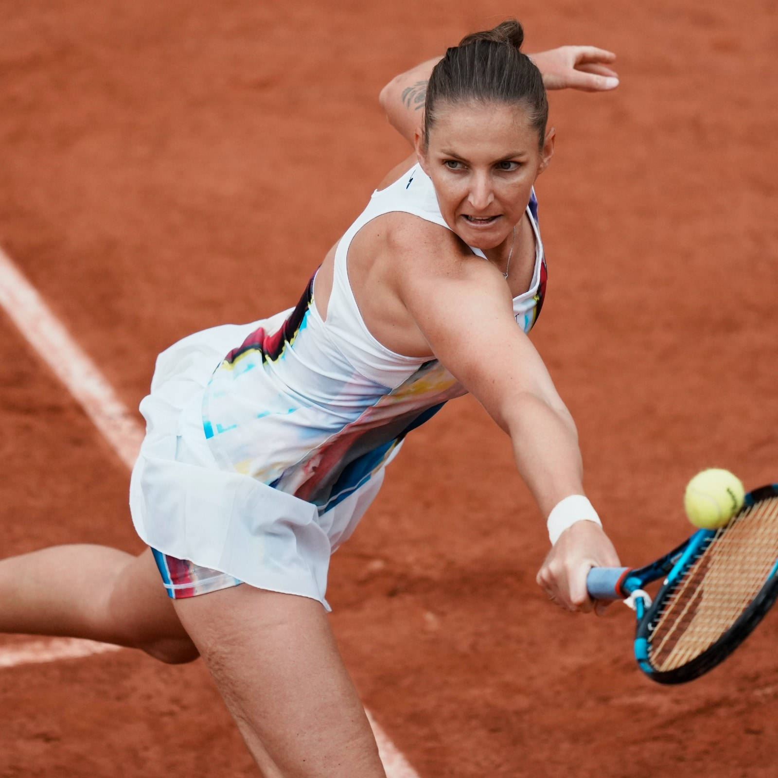 Karolina Pliskova, white outfit, yellow ball, HD Desktop Wallpaper