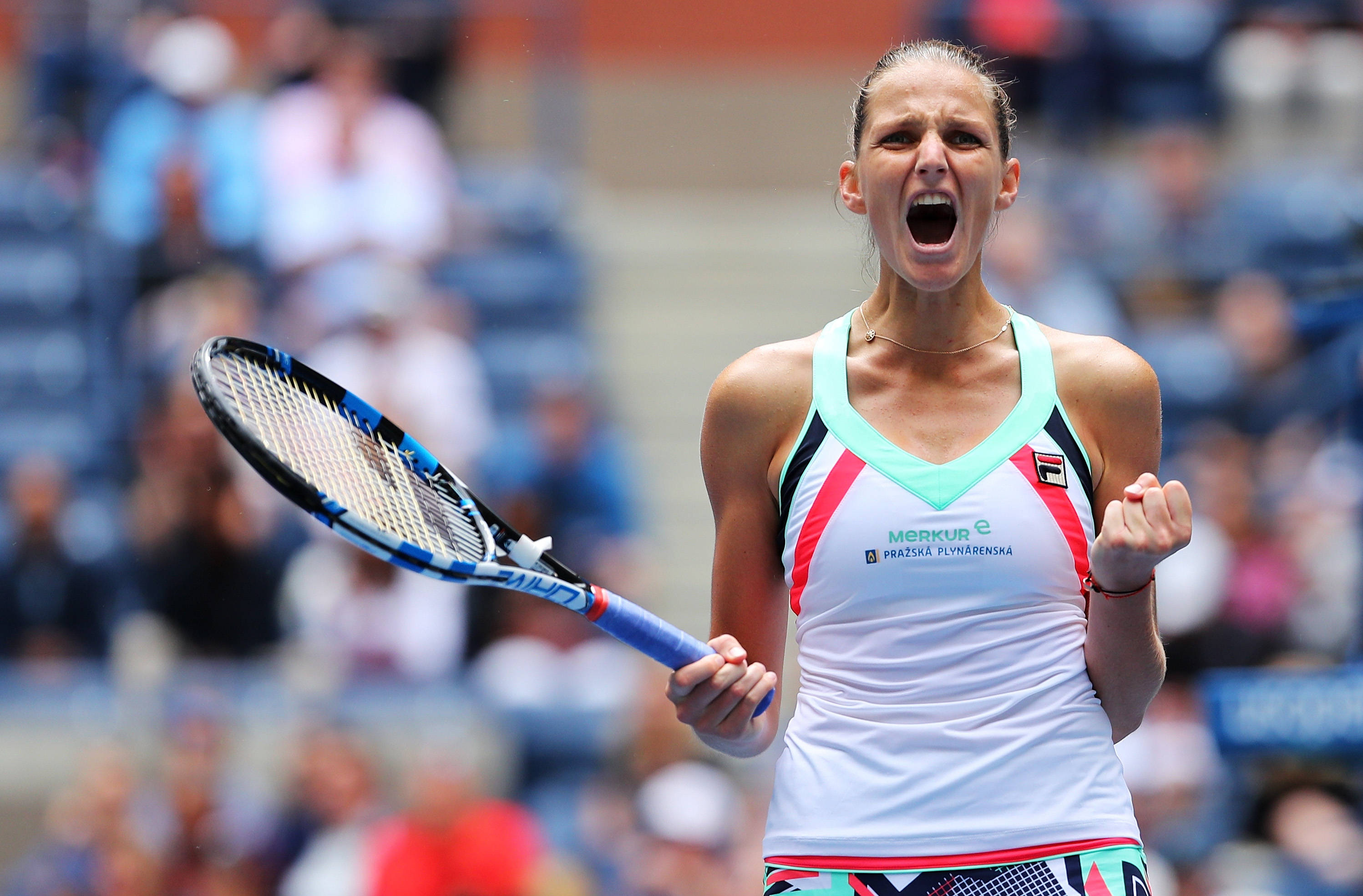 Karolina Pliskova, tennis player, racket, 2K Desktop Wallpaper
