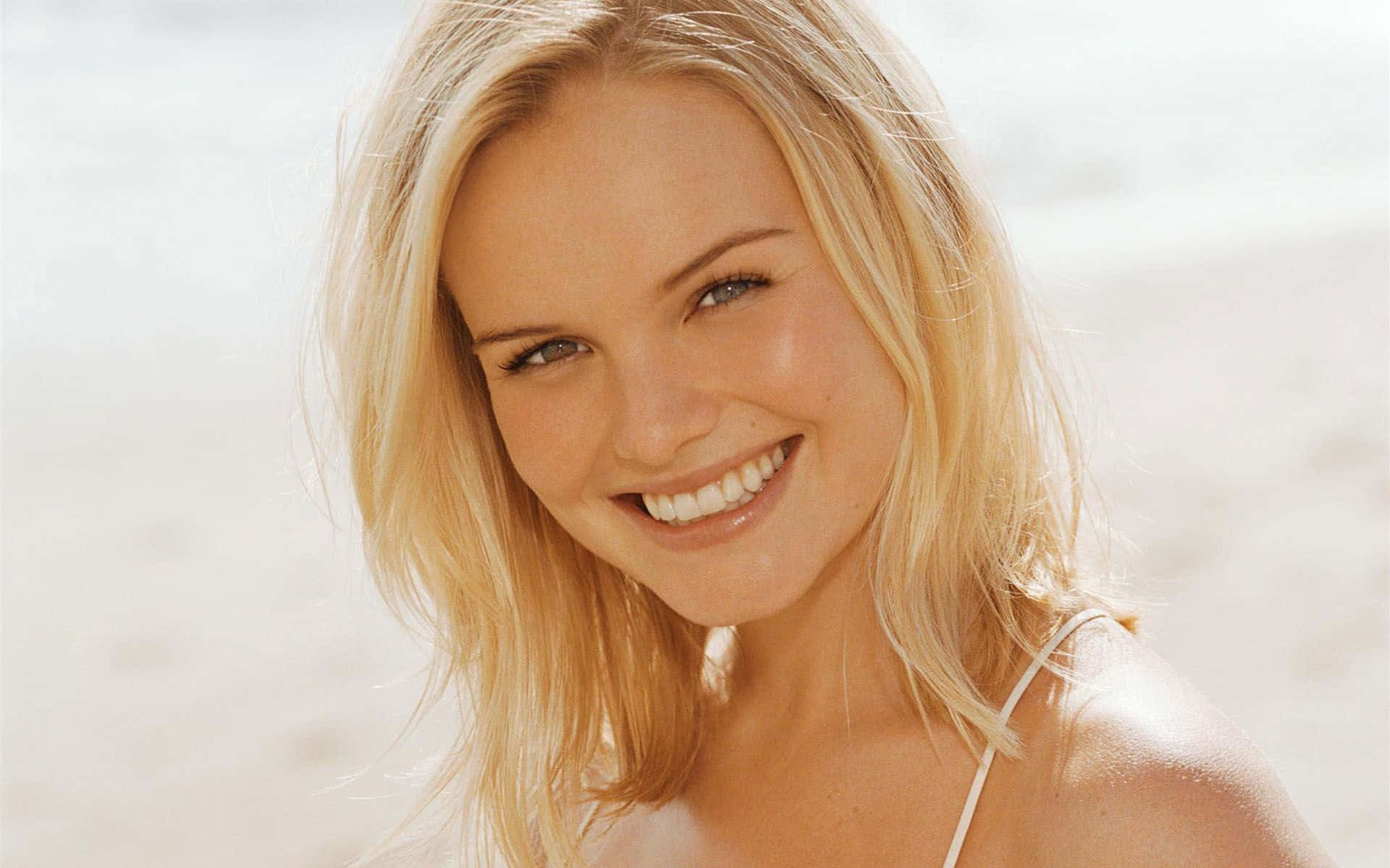 Kate Bosworth, blonde woman, sandy beach, Full HD Desktop Wallpaper