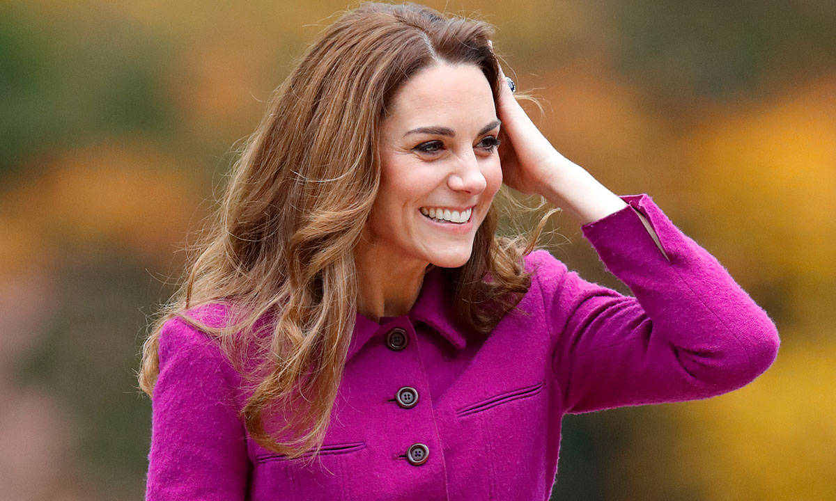 Kate Middleton, deep magenta, vibrant magenta coat, SD Desktop Wallpaper