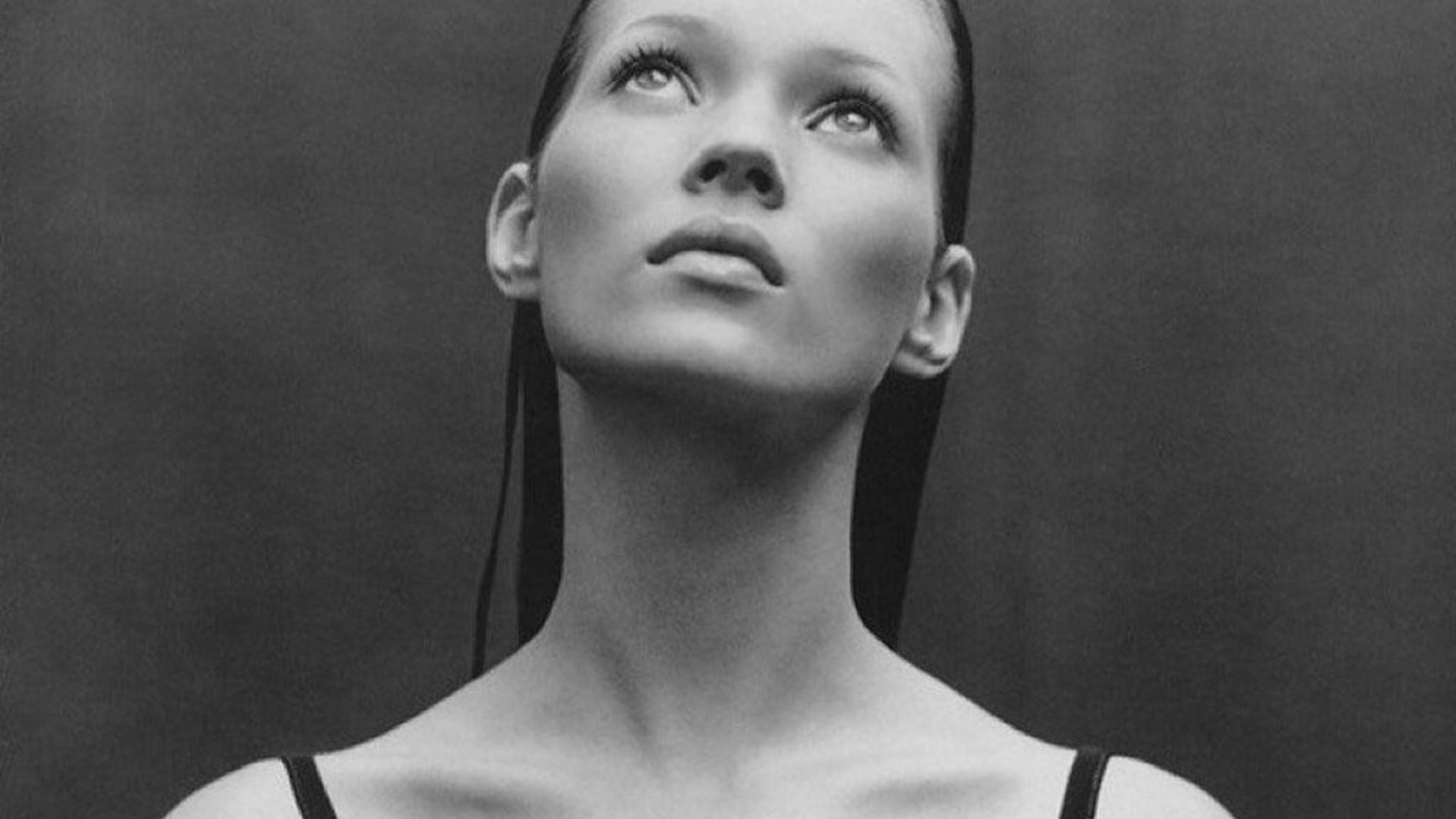 Scandi Style, Kate Moss, black and white portrait, 4K Desktop Wallpaper