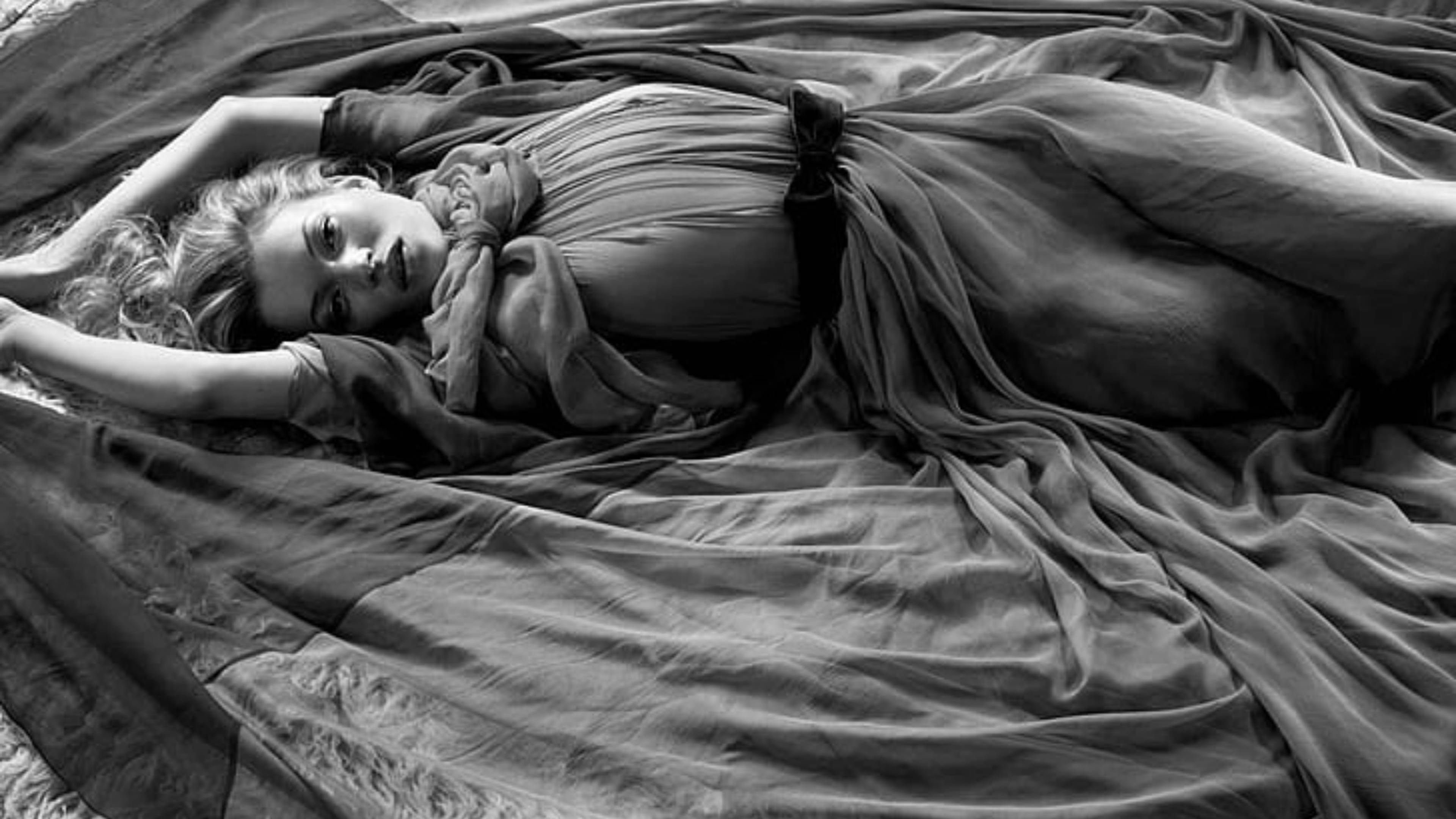 Kate Moss, monochrome, portrait, 4K Desktop Wallpaper