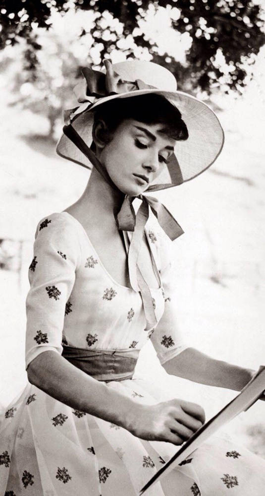 Katharine Hepburn, 60s fashion, floral dress, SD Phone Wallpaper