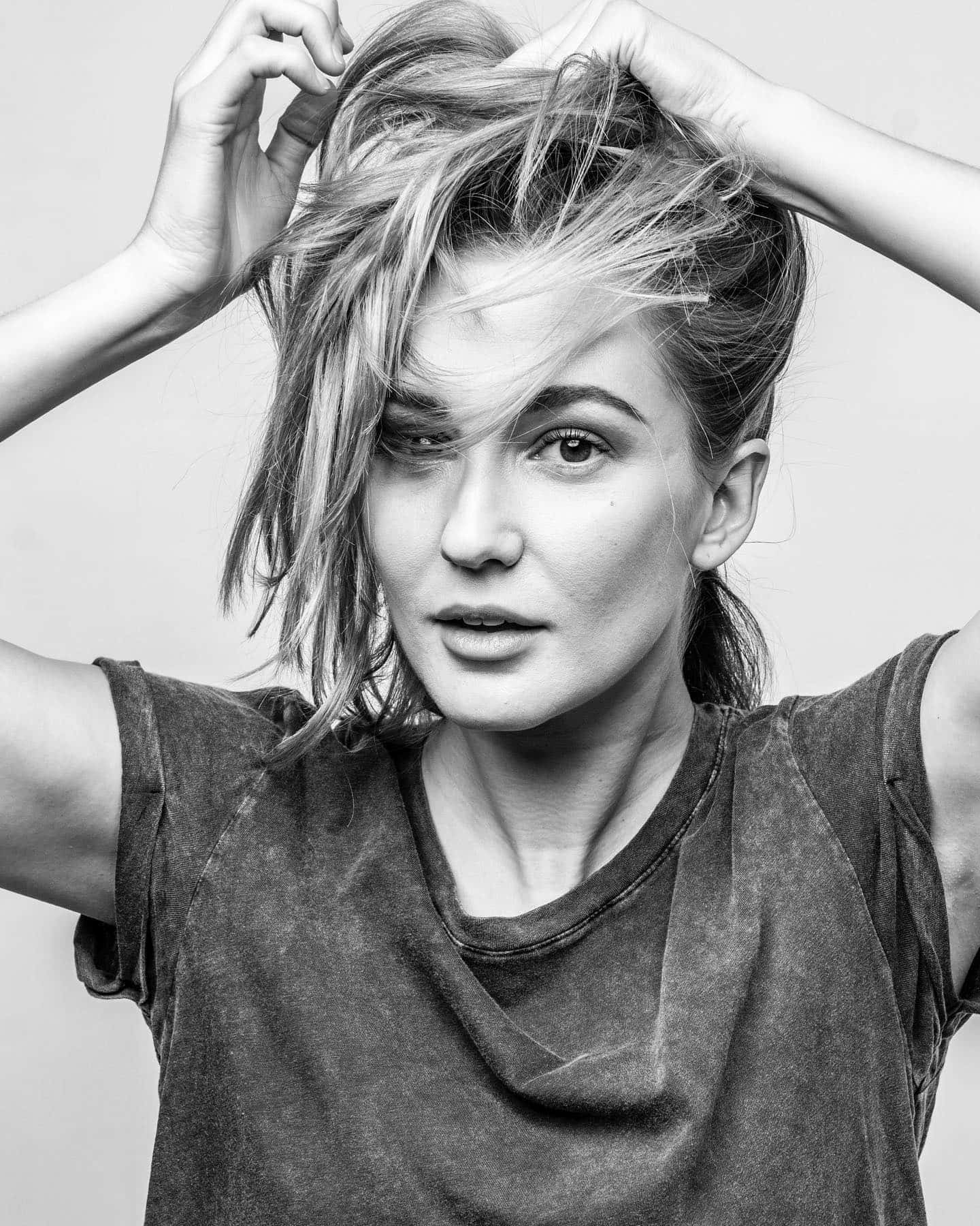 Katherine Barrell, monochrome portrait, tousled hair, HD Phone Wallpaper