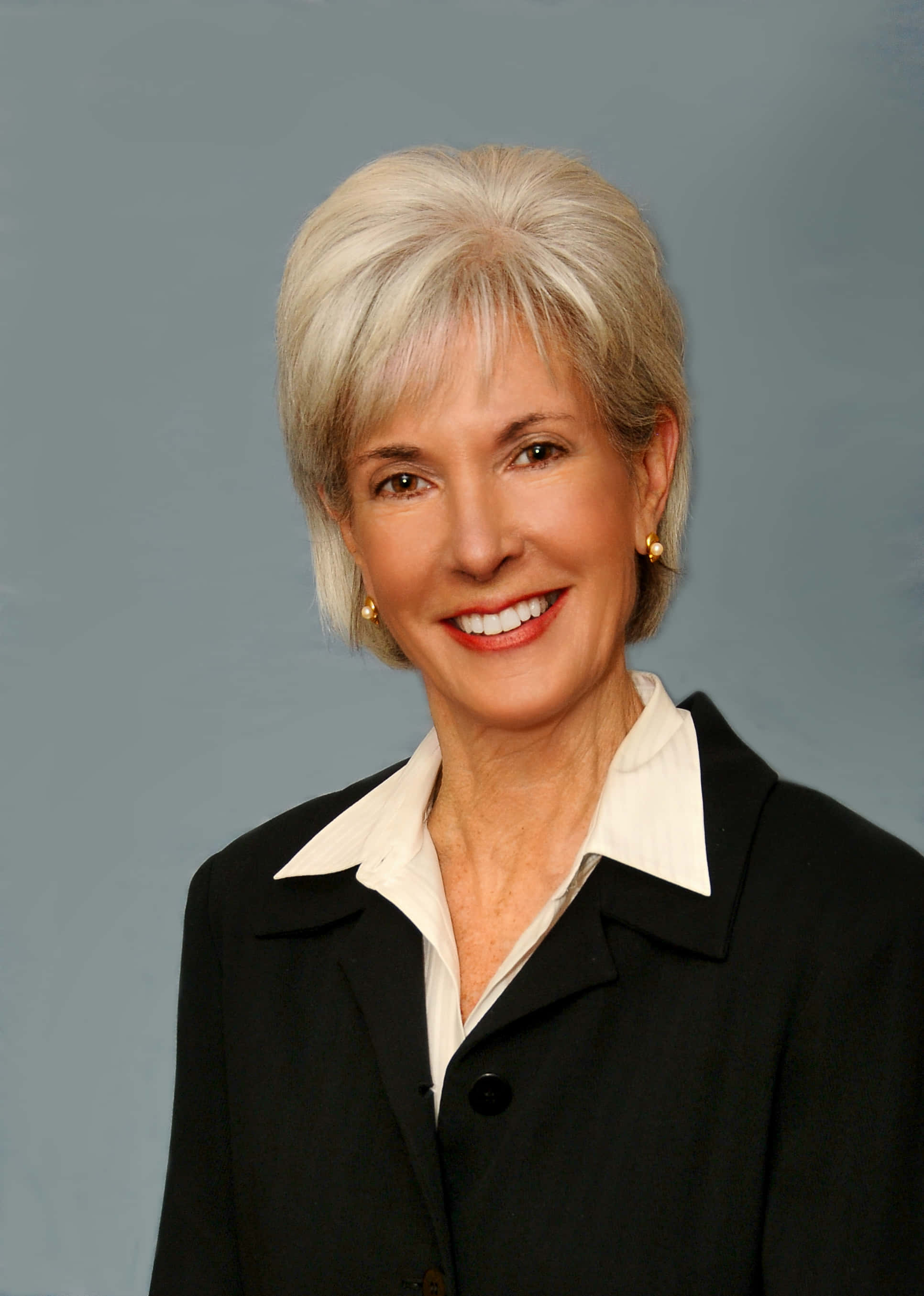 Kathleen Sebelius, black blazer, white collared shirt, 2K Phone Wallpaper