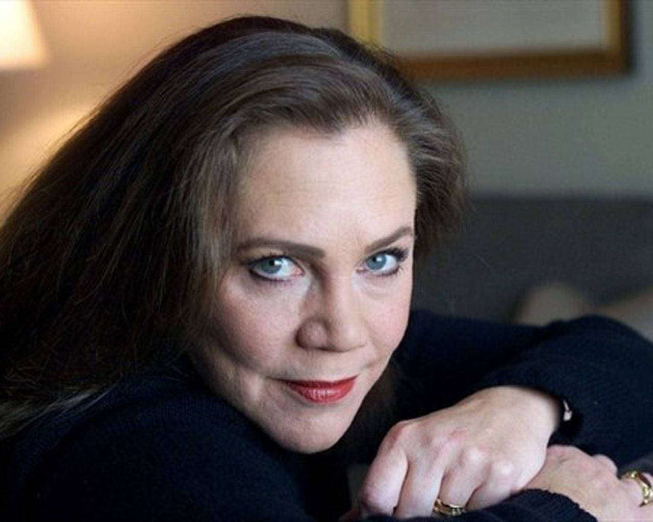 Kathleen Turner, blue eyes, dark hair, HD Desktop Wallpaper
