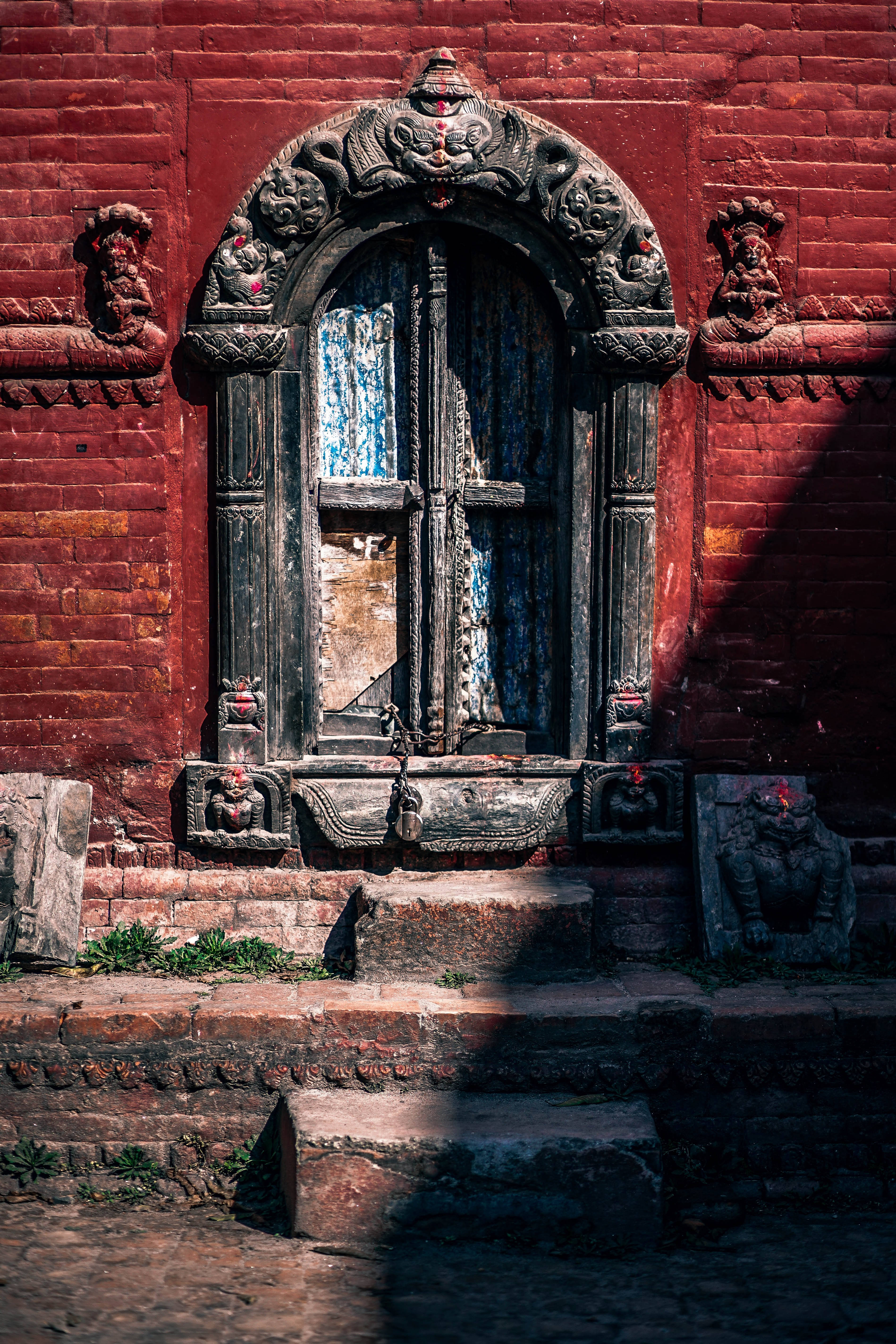 Kathmandu, red wall door, weathered wooden door, 5K Phone Wallpaper