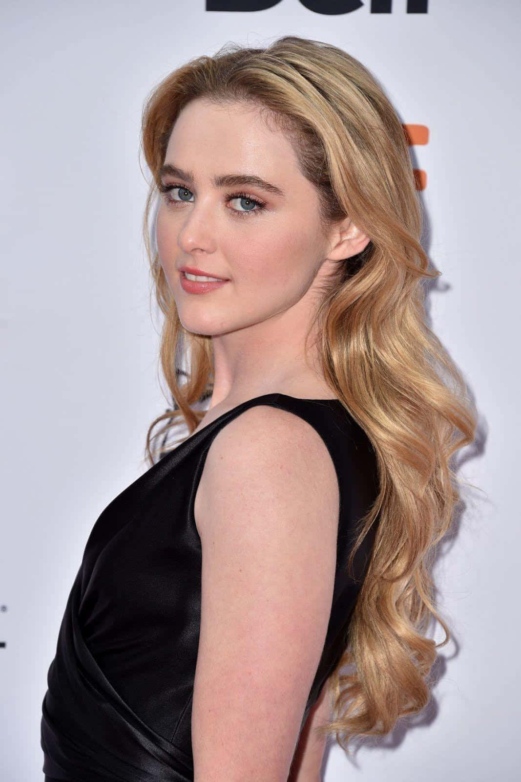 Kathryn Newton, black satin dress, red carpet event, HD Phone Wallpaper