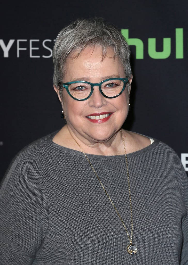 Kathy Bates, American Comedian, gray sweater, SD Phone Wallpaper