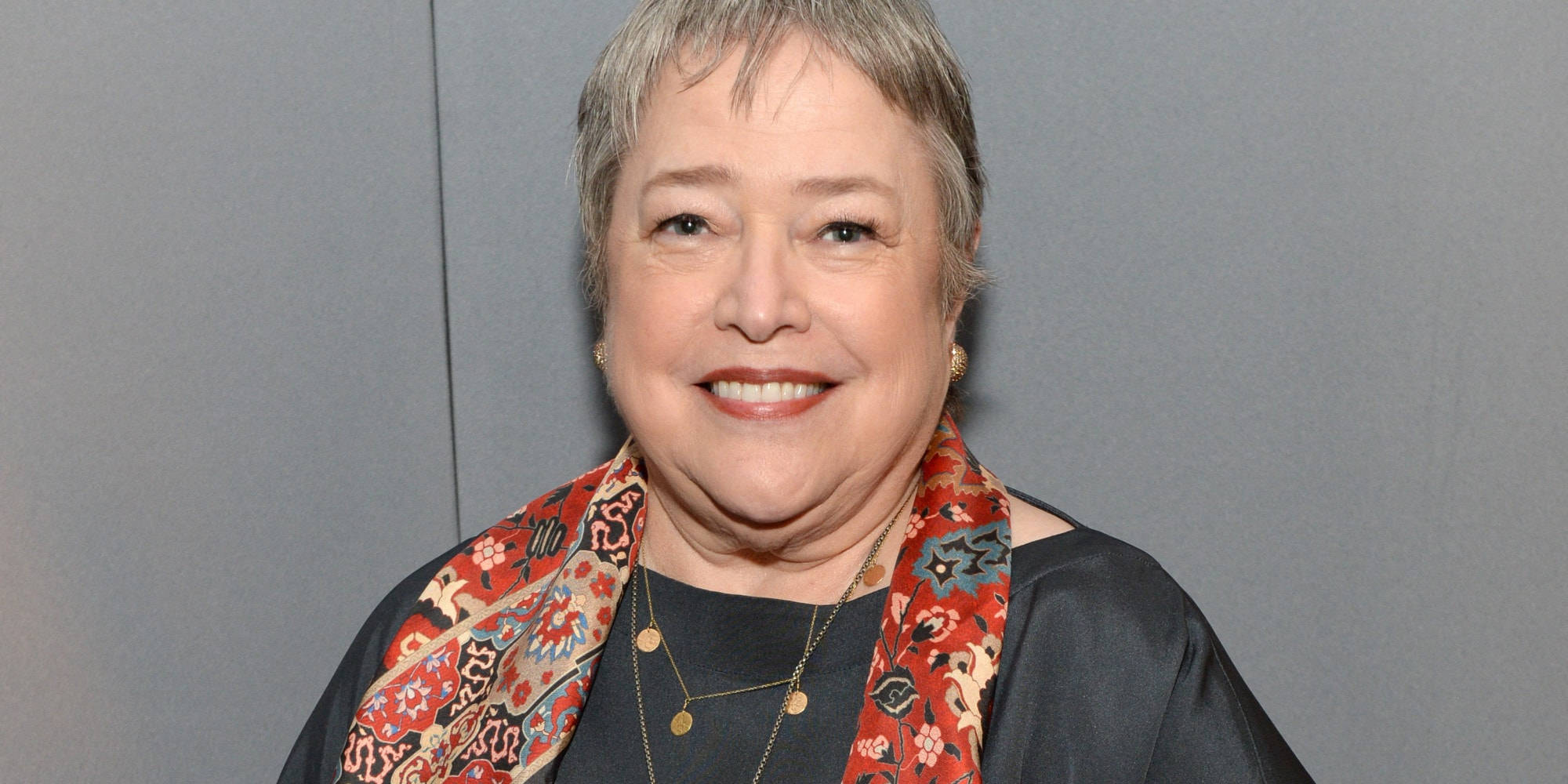 Kathy Bates, short gray hair, colorful patterned scarf, Full HD Desktop Wallpaper