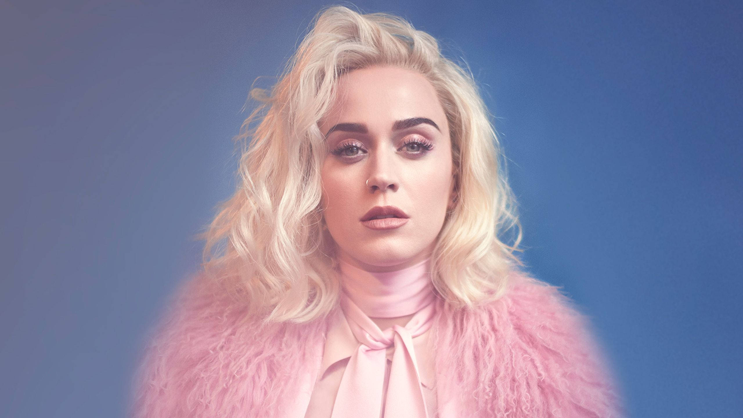 Katy Perry, pink fur coat, blonde hair, 2K Desktop Wallpaper