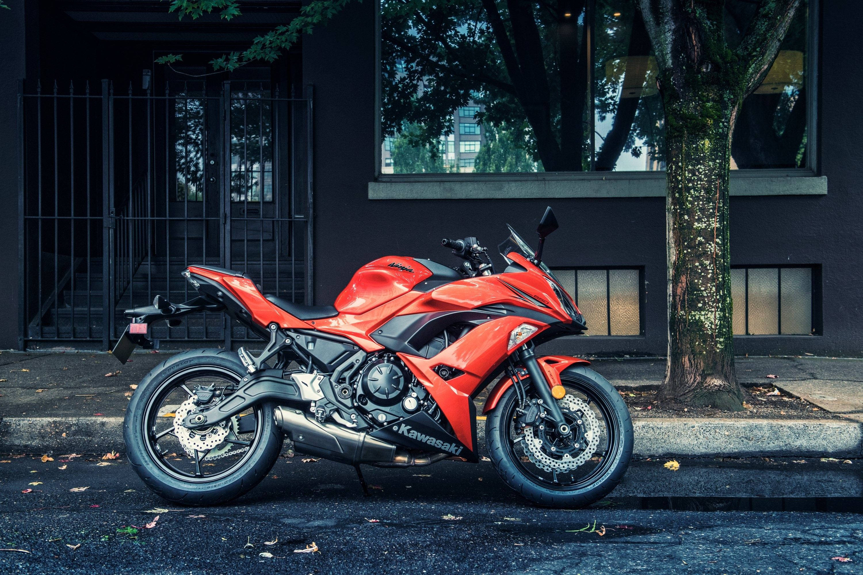 Red Kawasaki H2R, Kawasaki H2R, vibrant red, 2K Desktop Wallpaper