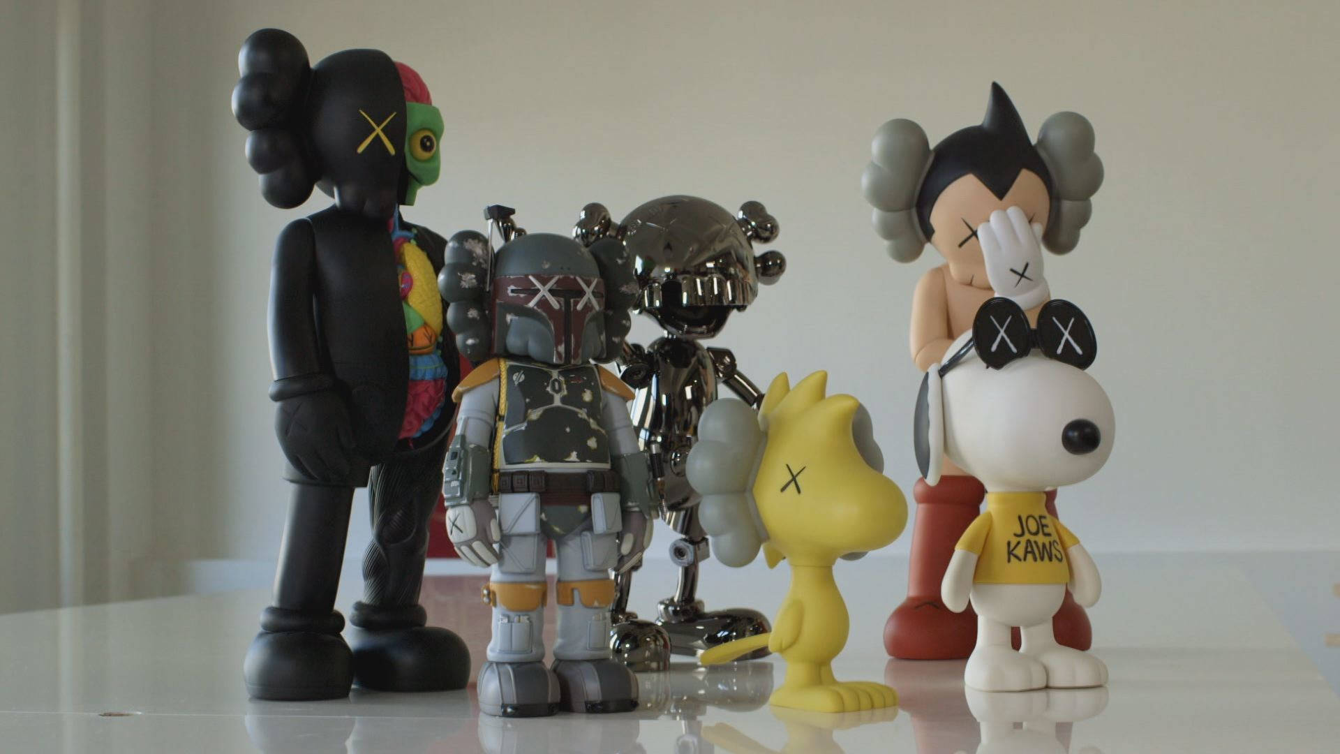 KAWS, collectible sculptures, stylized KAWS figures, Full HD Desktop Wallpaper