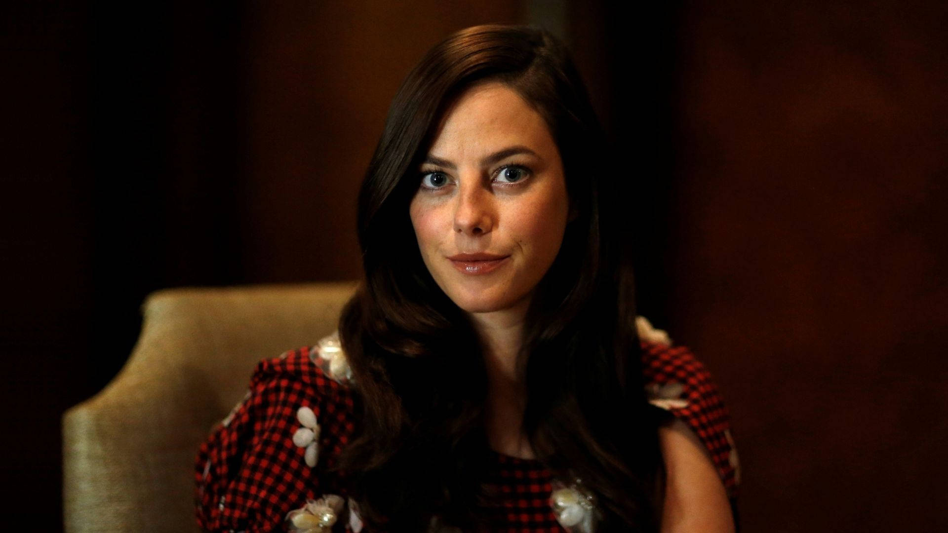 Kaya Scodelario, red checkered dress, white floral embellishments, Full HD Desktop Wallpaper