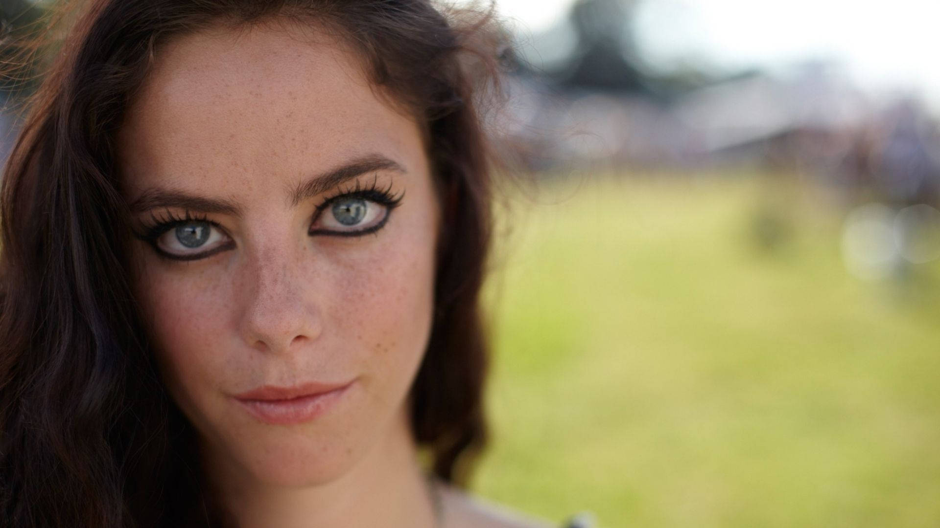 Kaya Scodelario, blue eyes, dark lashes, Full HD Desktop Wallpaper