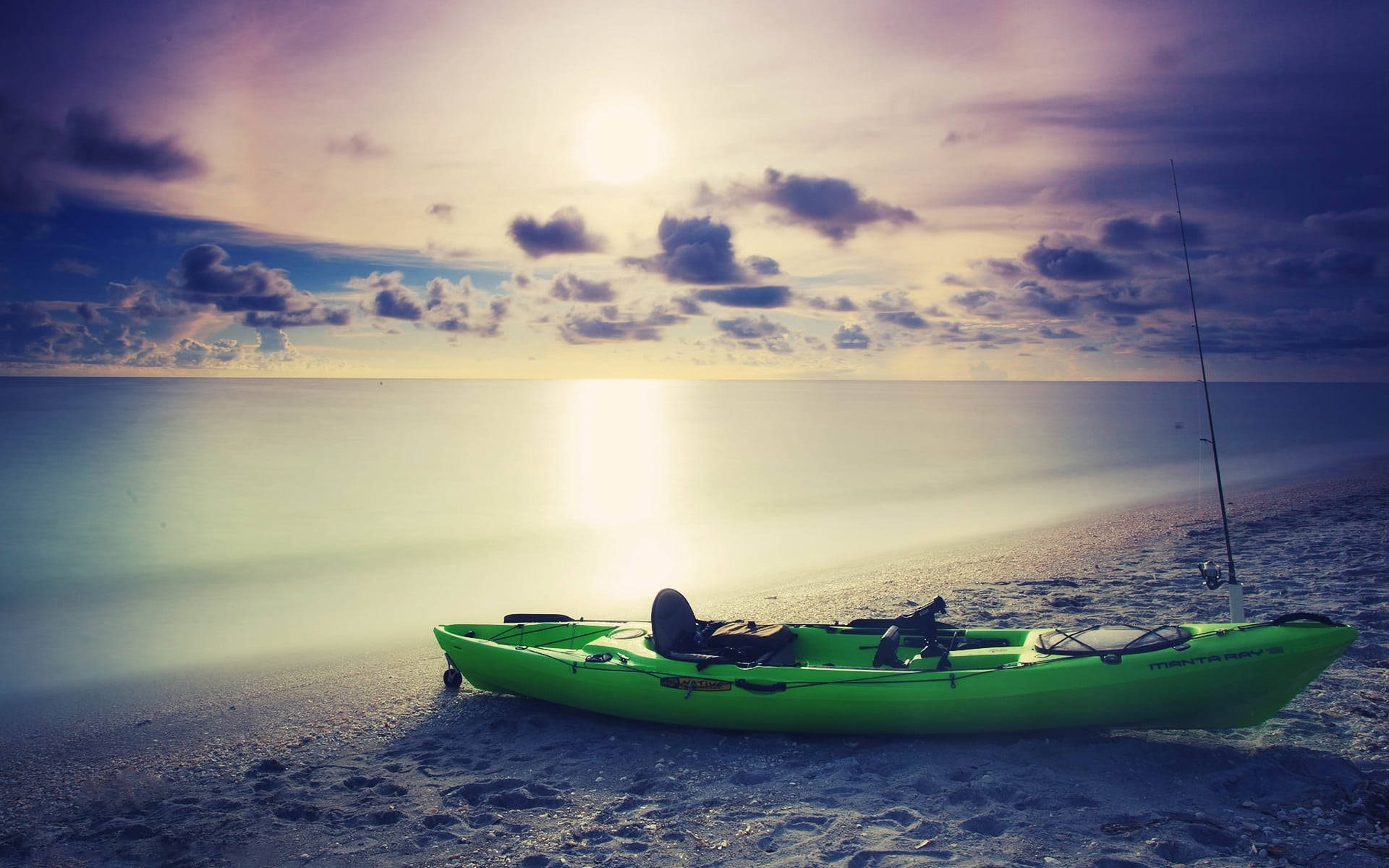 green kayak, beach, sunset, Full HD Desktop Wallpaper