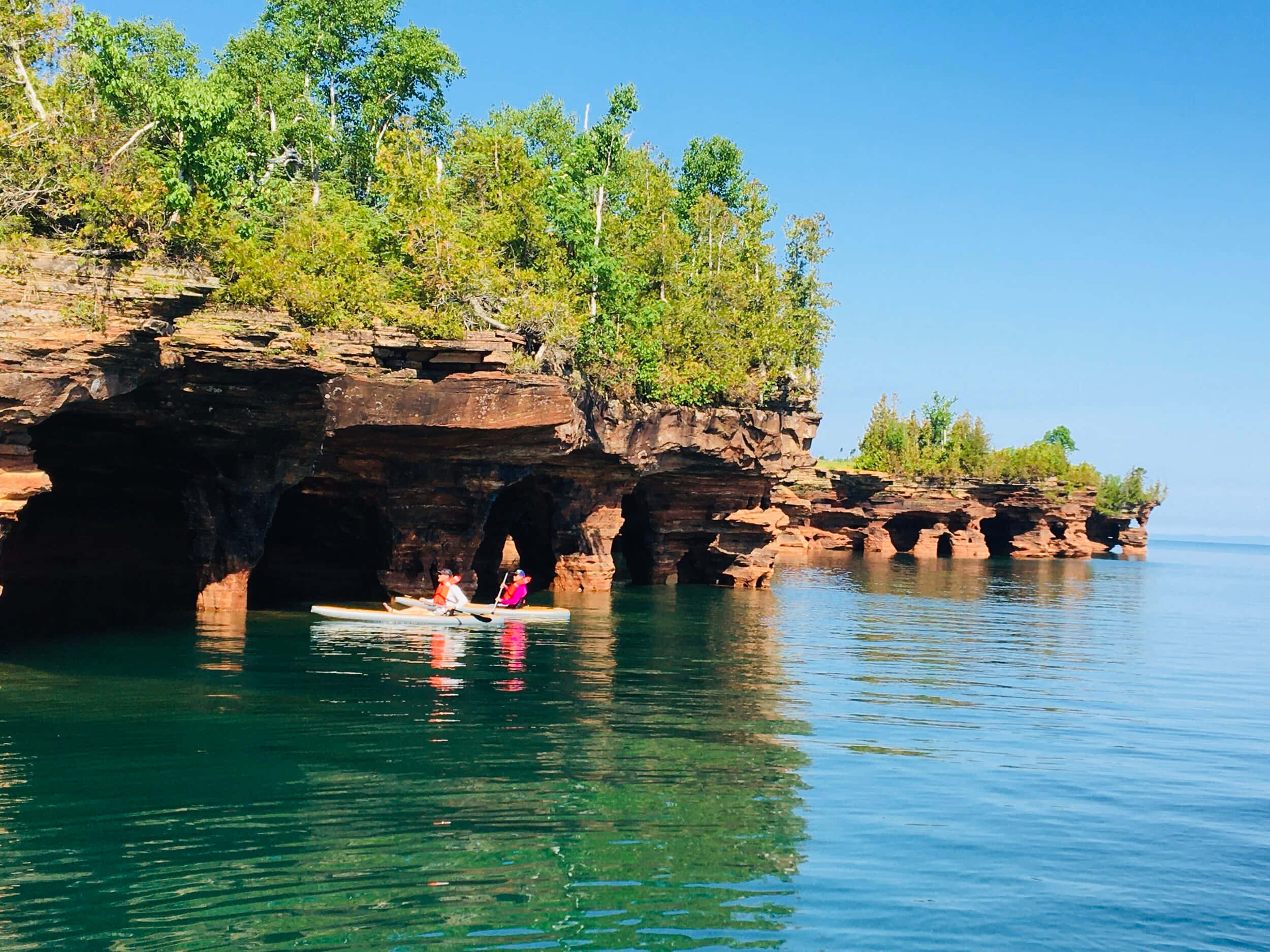 kayaking, sea caves, mossy cliff, Full HD Desktop Wallpaper