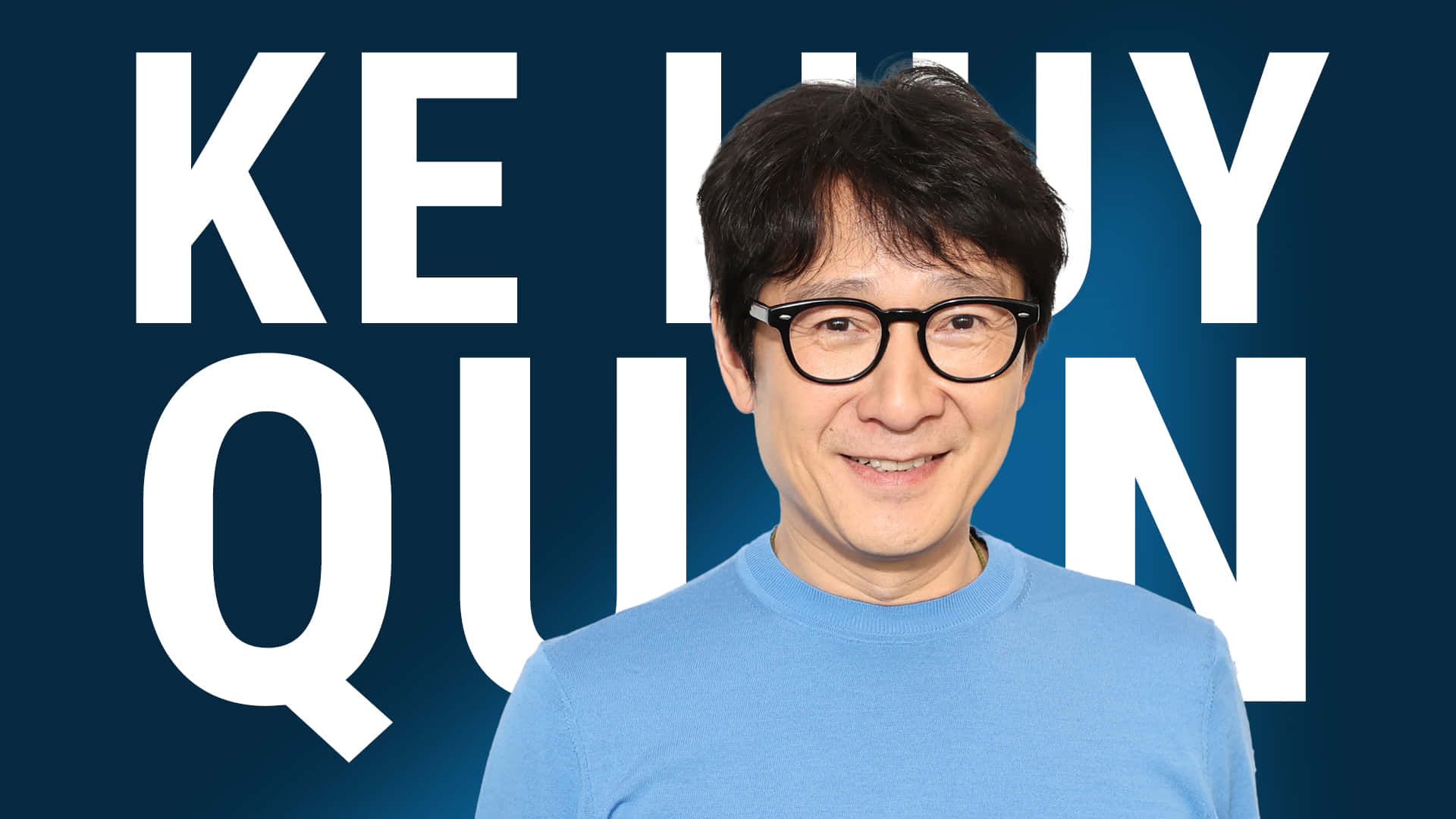 Ke Huy Quan, light blue shirt, dark blue background, Full HD Desktop Wallpaper
