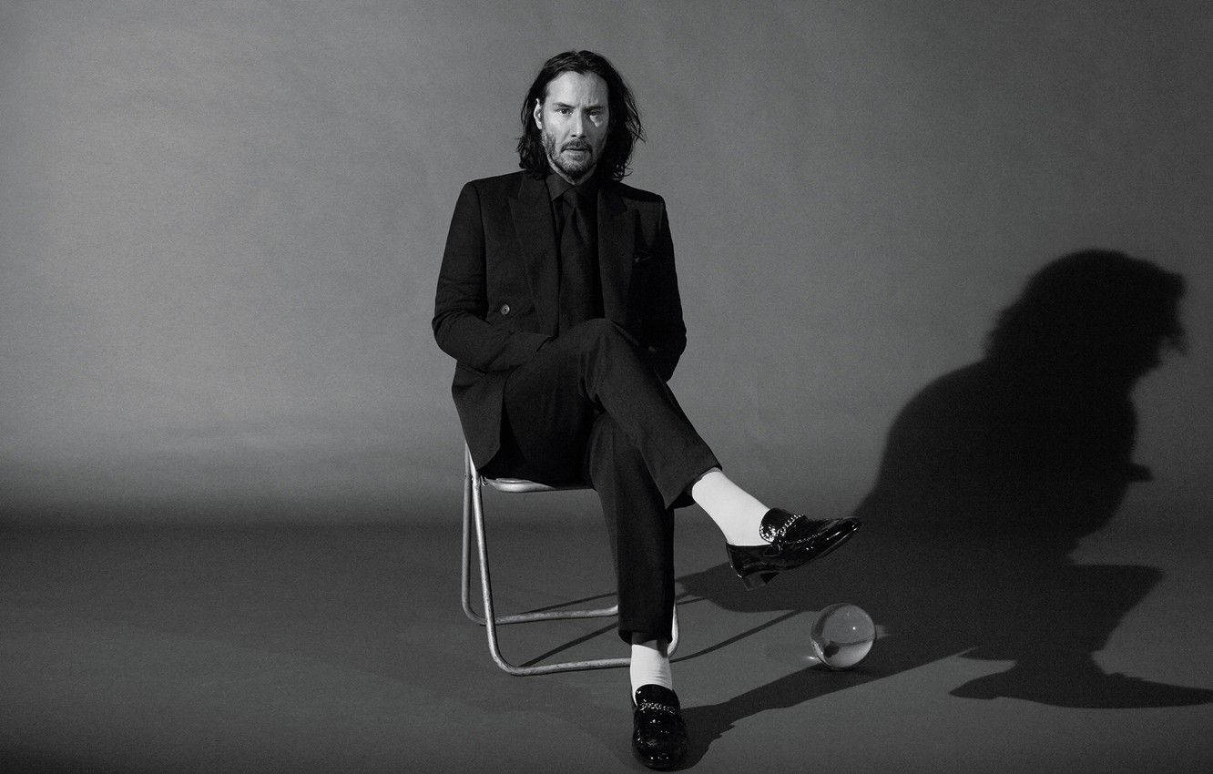 Keanu Reeves, black suit, gray backdrop, HD Desktop Wallpaper