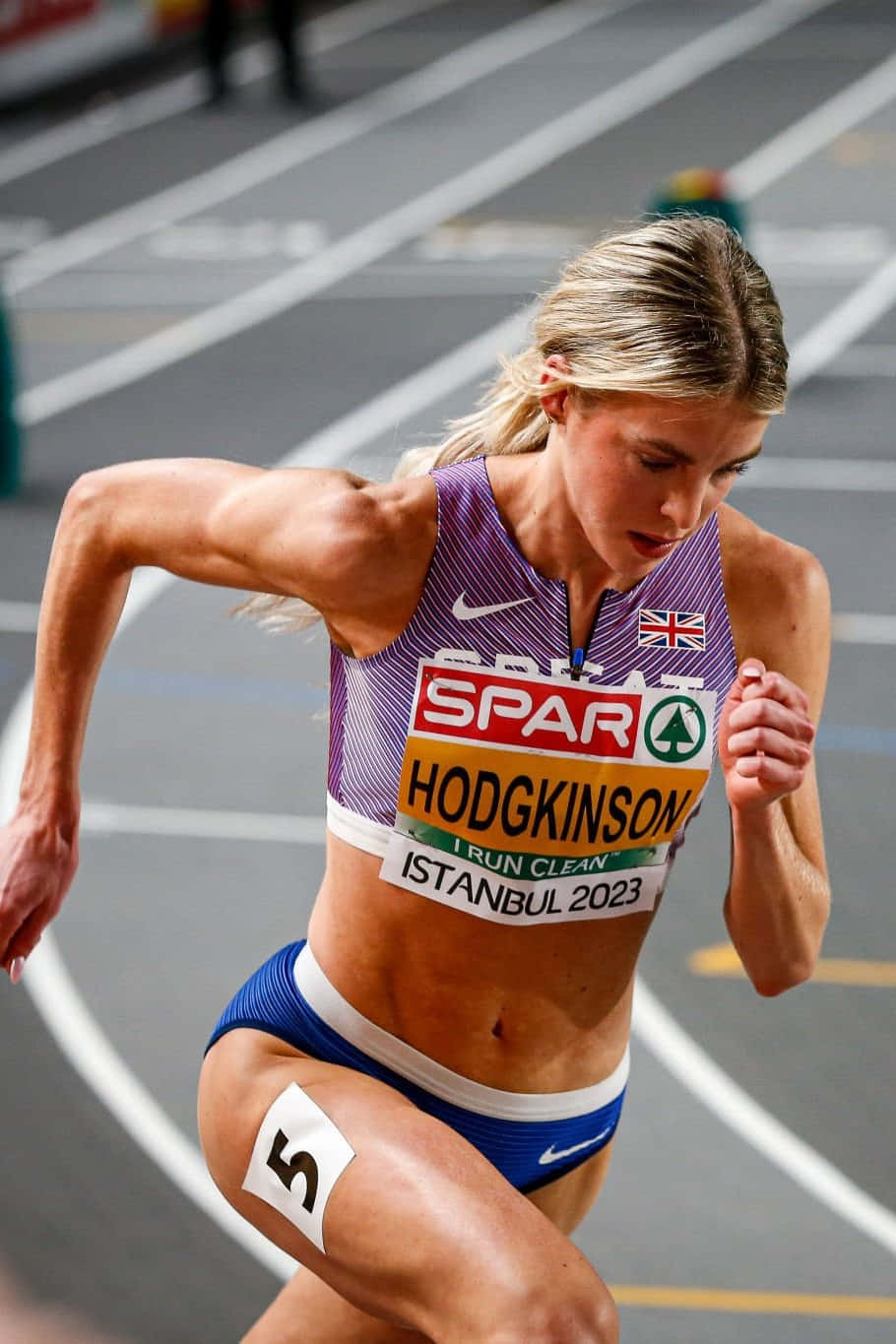 Keely Hodgkinson, indoor track, female athlete, HD Phone Wallpaper