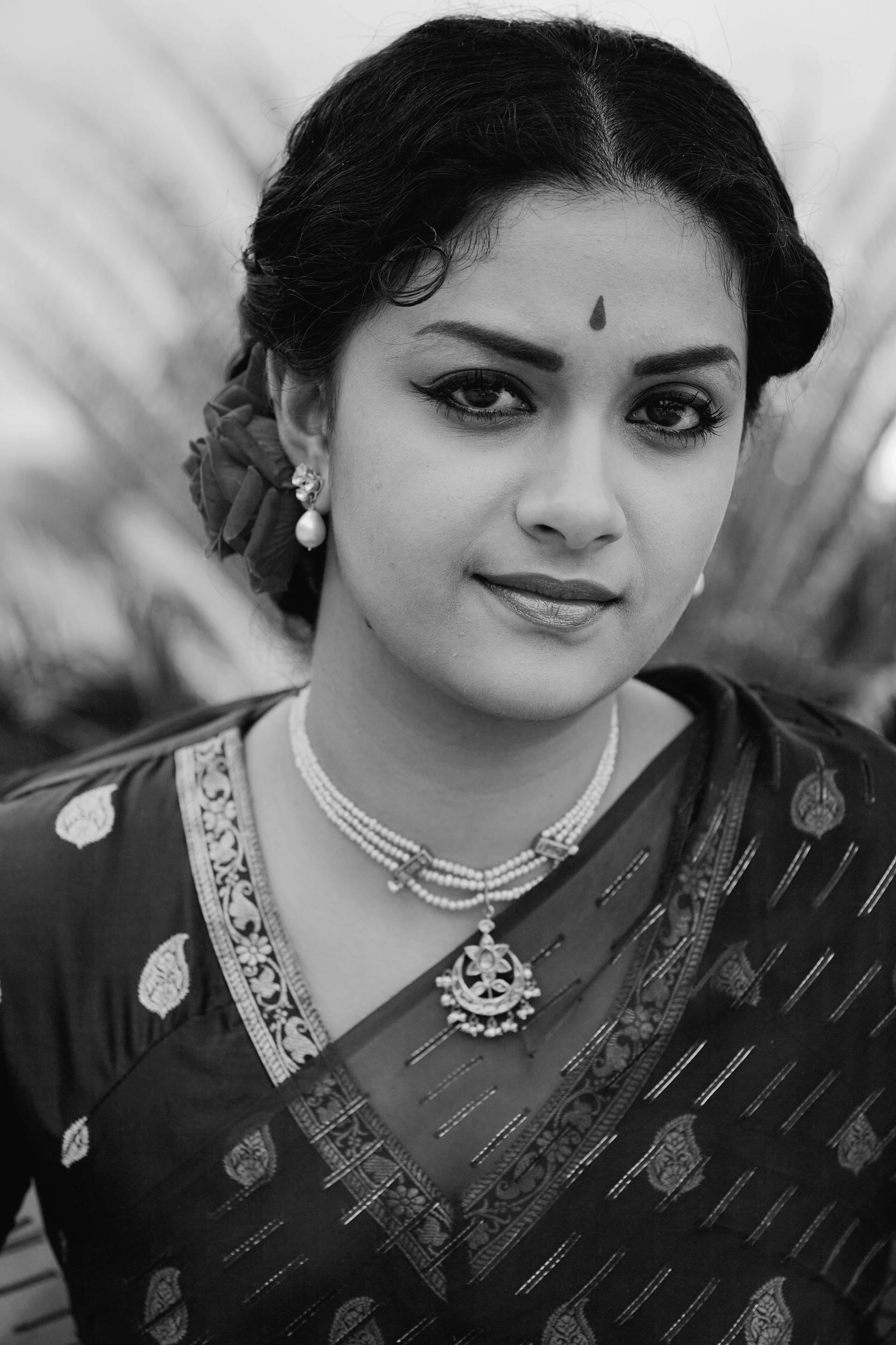 Keerthi Suresh, black and white portrait, traditional Indian attire, 2K Phone Wallpaper
