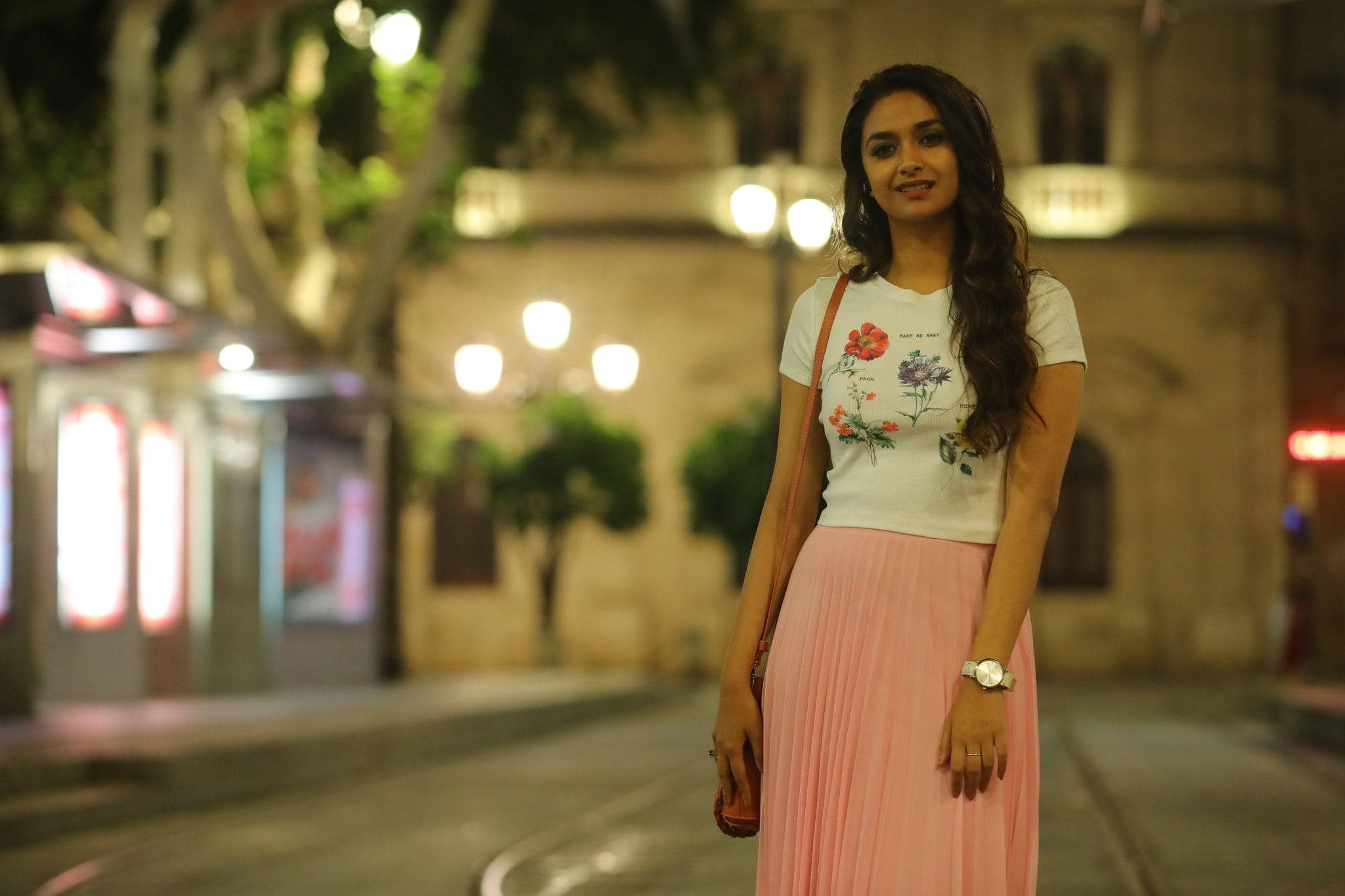 Keerthi Suresh, floral tee, pink pleated skirt, Full HD Desktop Wallpaper