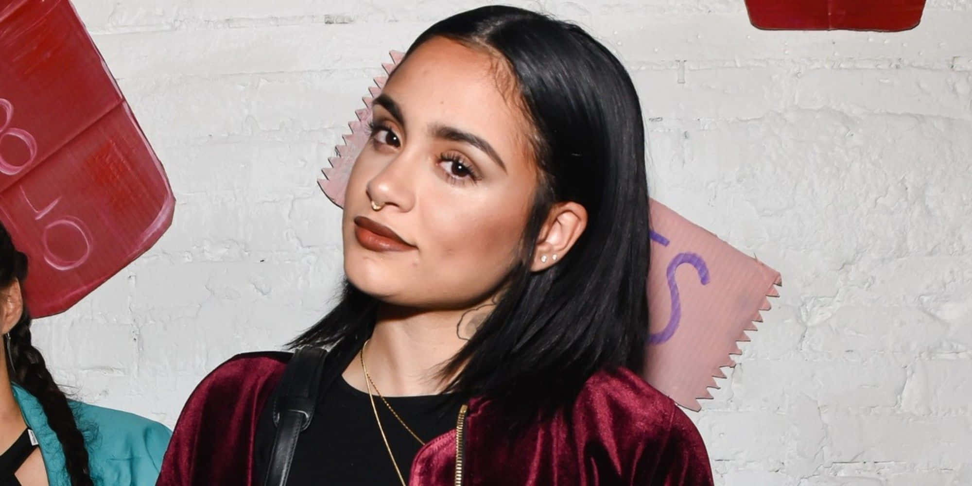 Kehlani, maroon velvet jacket, white brick wall, Full HD Desktop Wallpaper