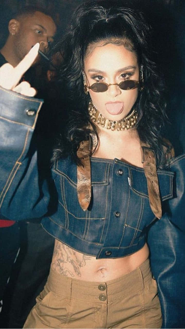 Kehlani, denim crop top, tan pants, HD Phone Wallpaper