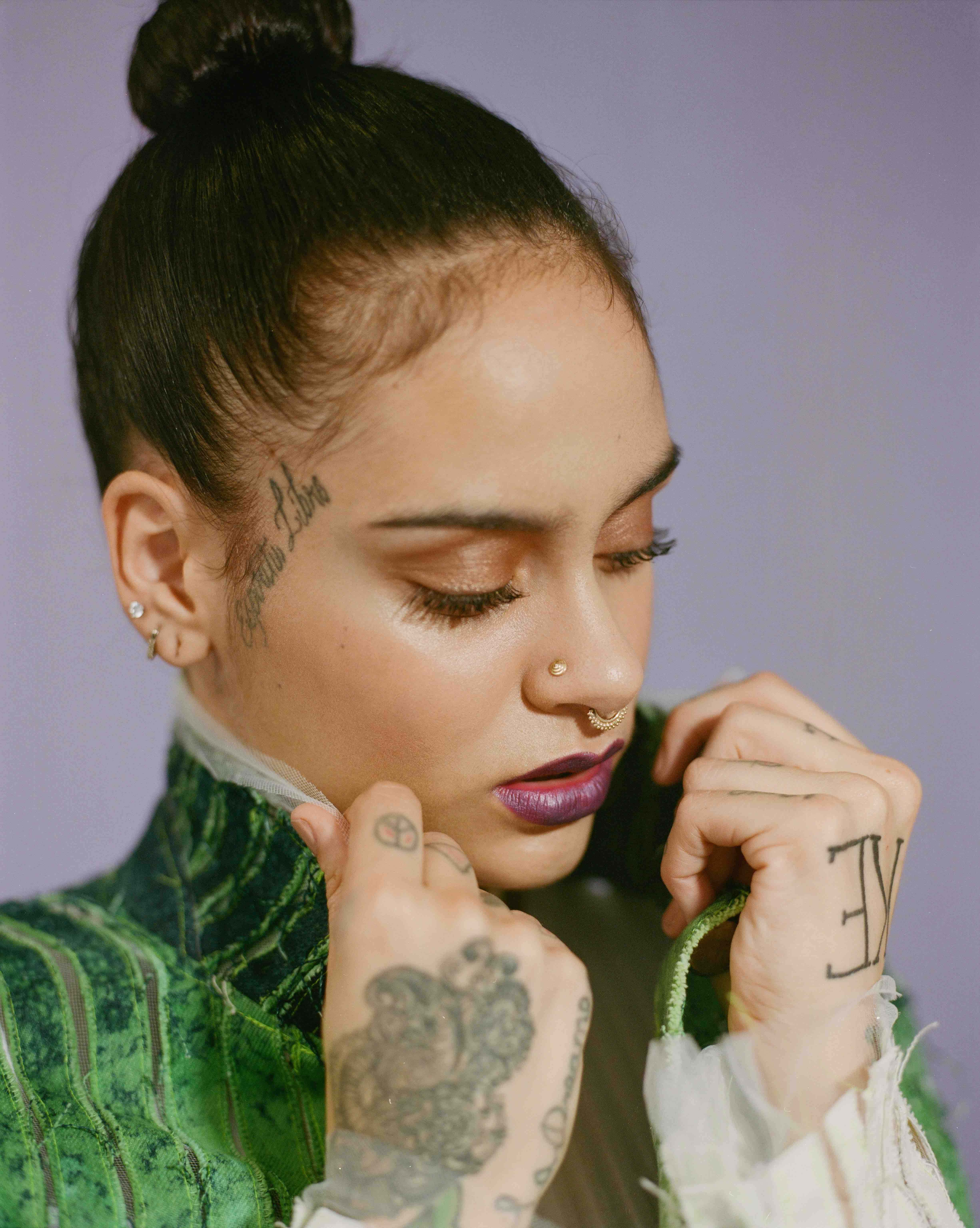 Kehlani, green textured collar, tattoos, 5K Phone Wallpaper