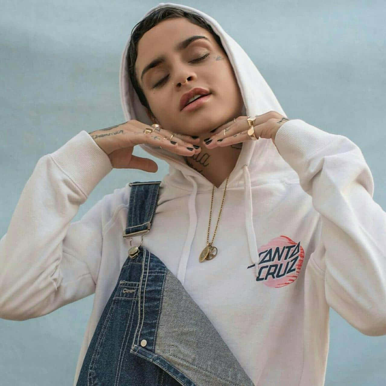 Kehlani, white hoodie, denim overalls, HD Phone Wallpaper