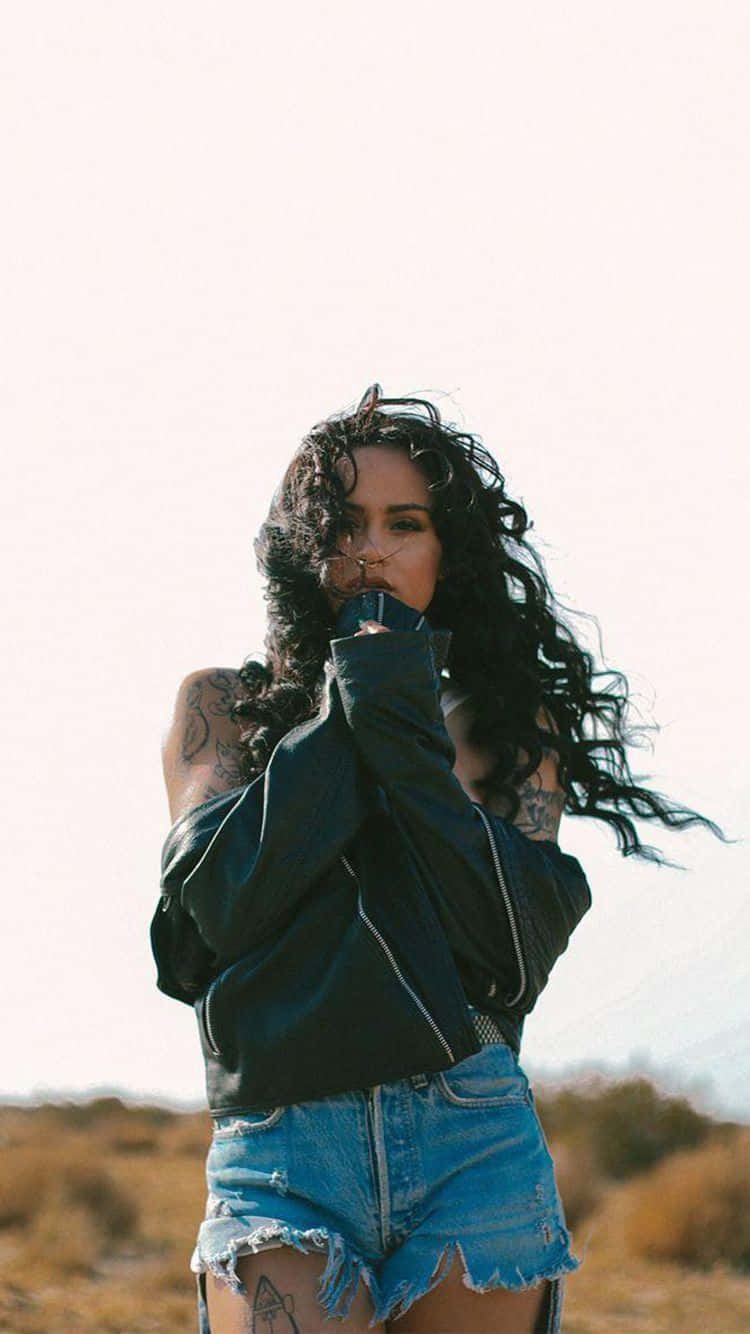Kehlani, desert landscape, black jacket, HD Phone Wallpaper