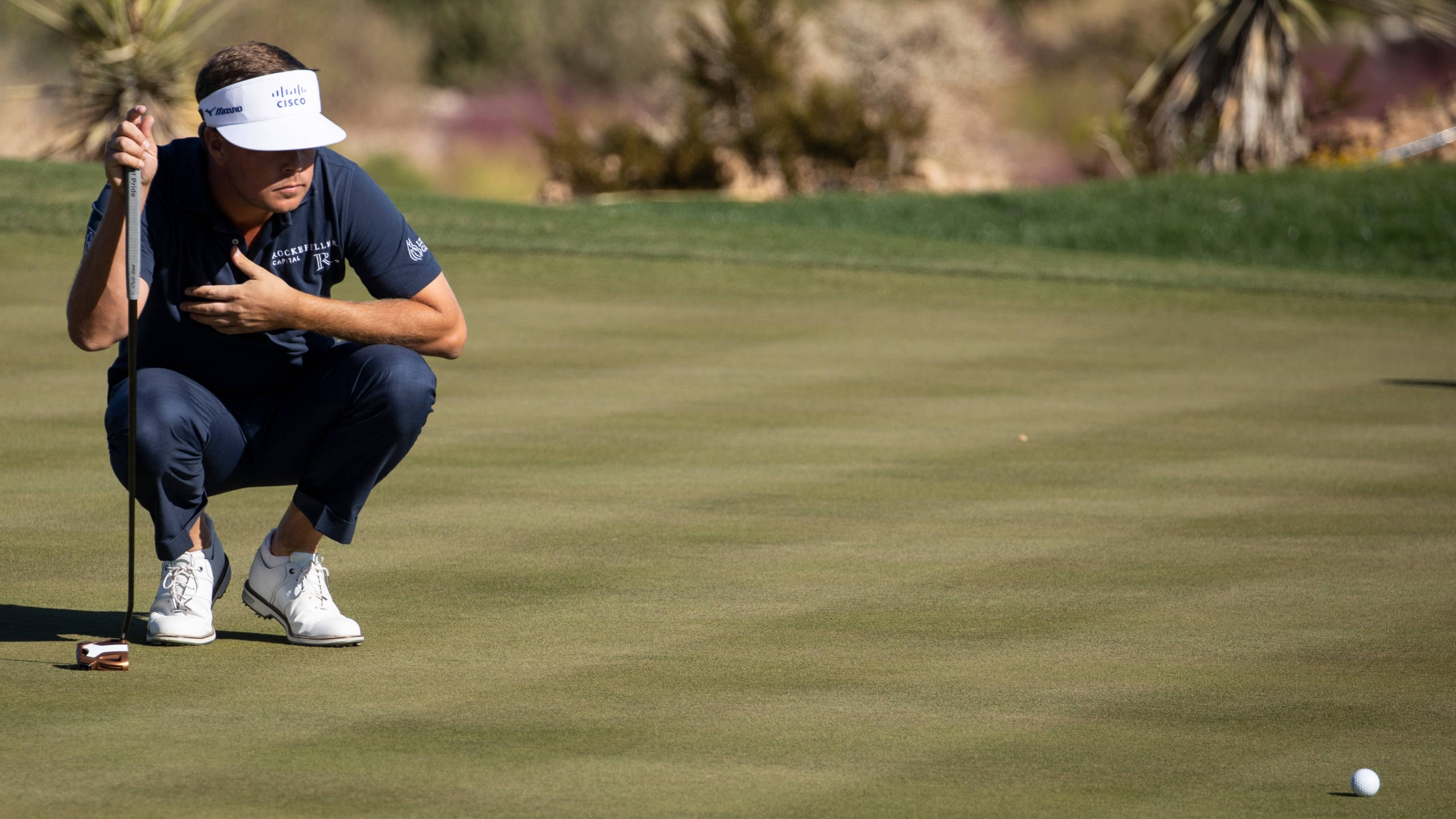 Keith Mitchell, golfer, sunlit green, 2K Desktop Wallpaper