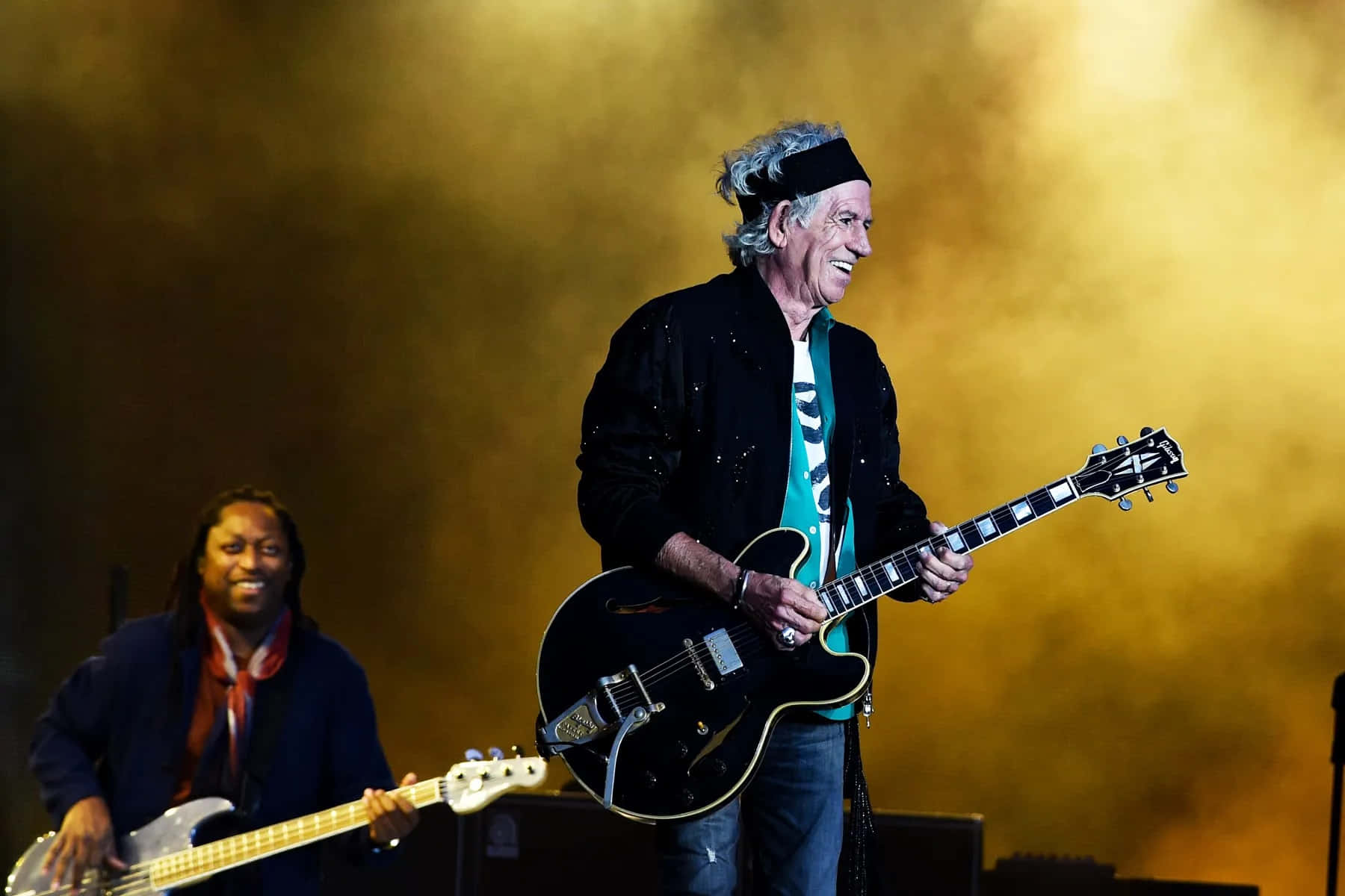 Keith Richards, black electric guitar, golden smoke lighting, HD Desktop Wallpaper