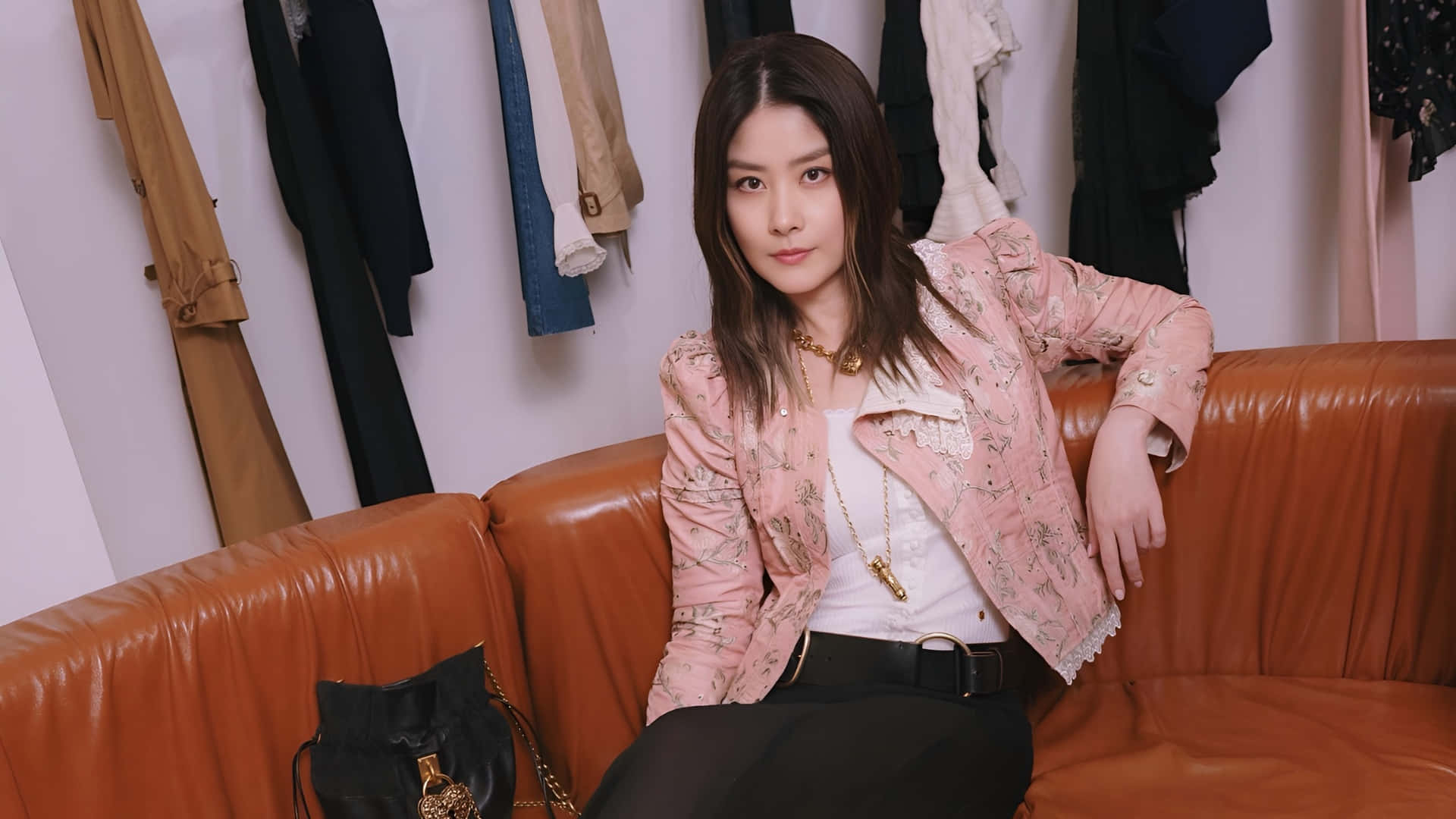 Kelly Chen, pink floral jacket, brown leather couch, Full HD Desktop Wallpaper
