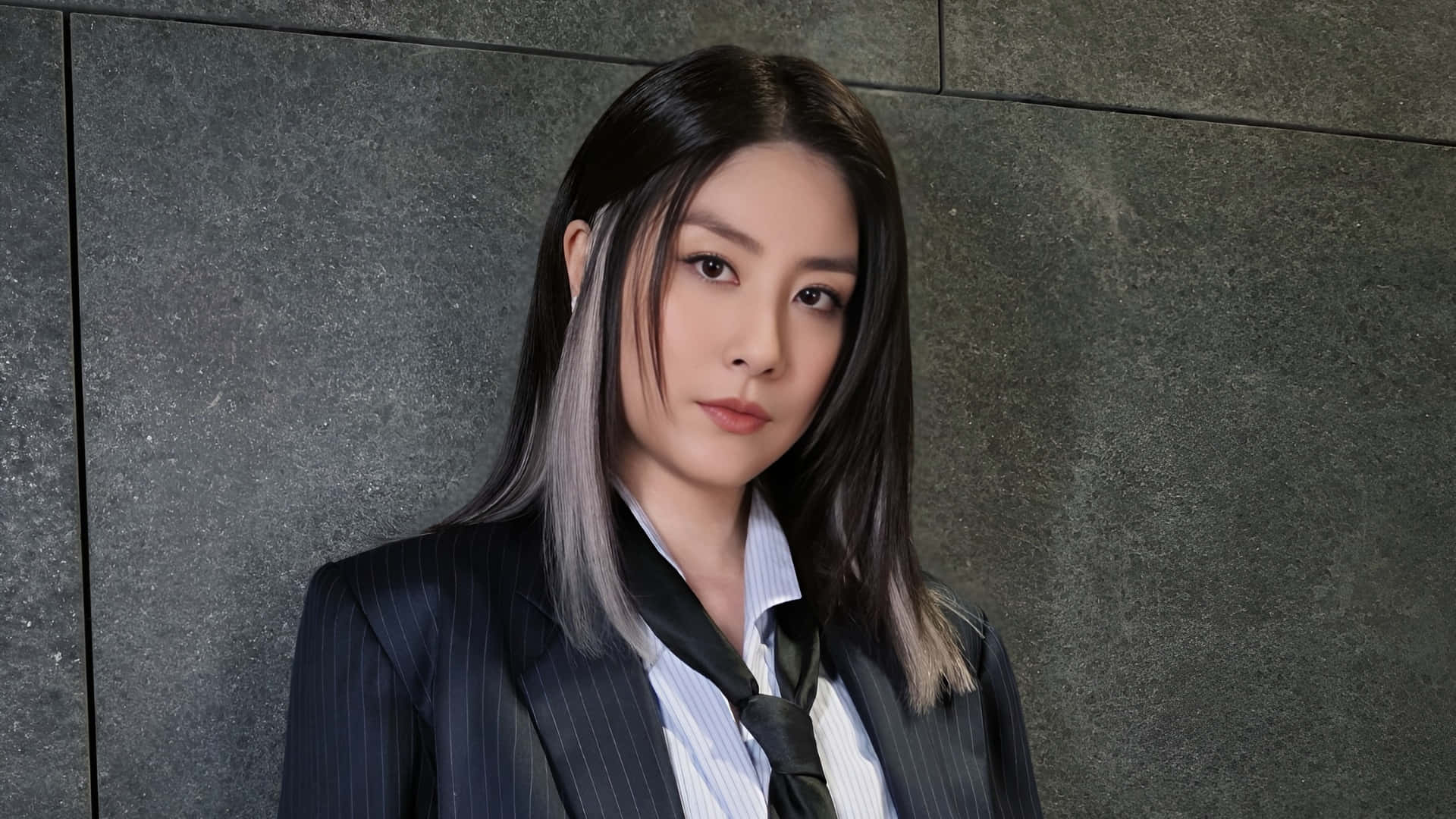 Kelly Chen, pinstripe suit, tie, Full HD Desktop Wallpaper
