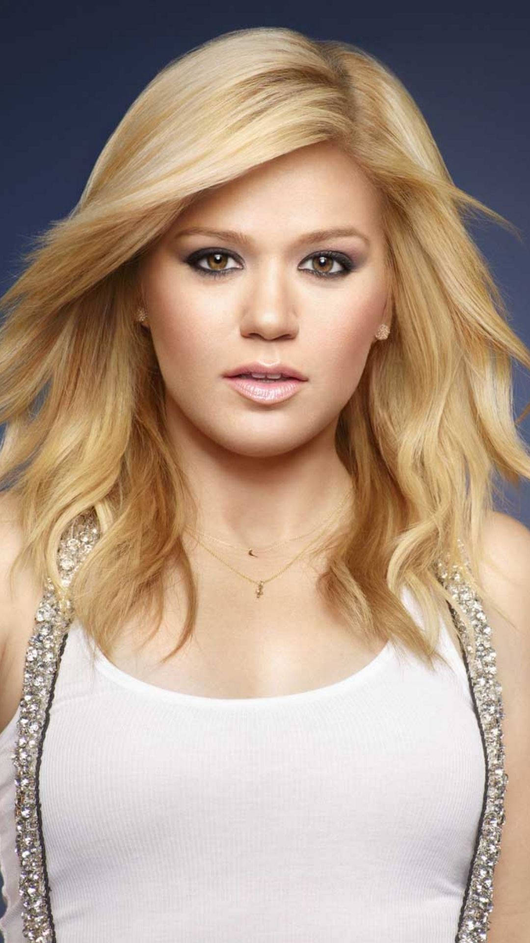 Kelly Clarkson, blonde woman, wavy hair, Full HD Phone Wallpaper