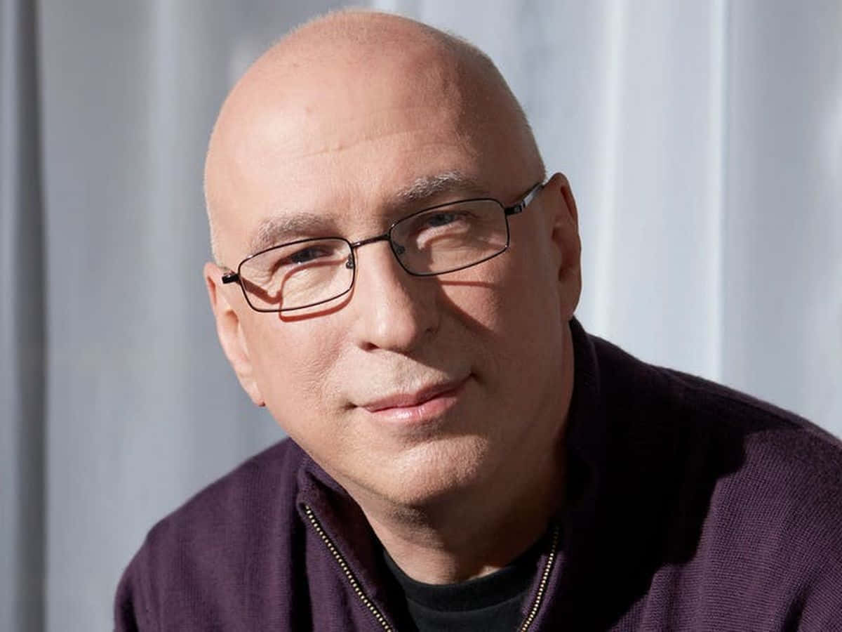 Ken Bruce, bald man, glasses, SD Desktop Wallpaper