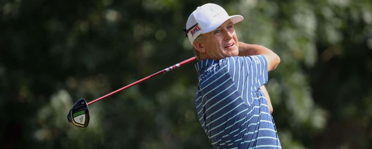 Ken Duke, upper swing, blue striped shirt, HD Desktop Wallpaper