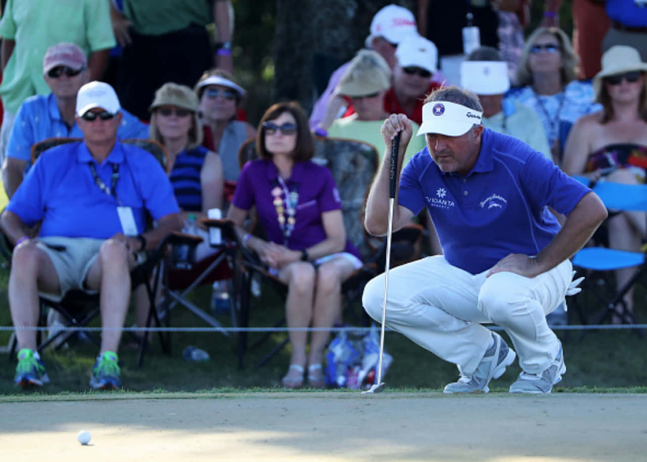 Ken Duke, golf ball, blue crouches, HD Desktop Wallpaper