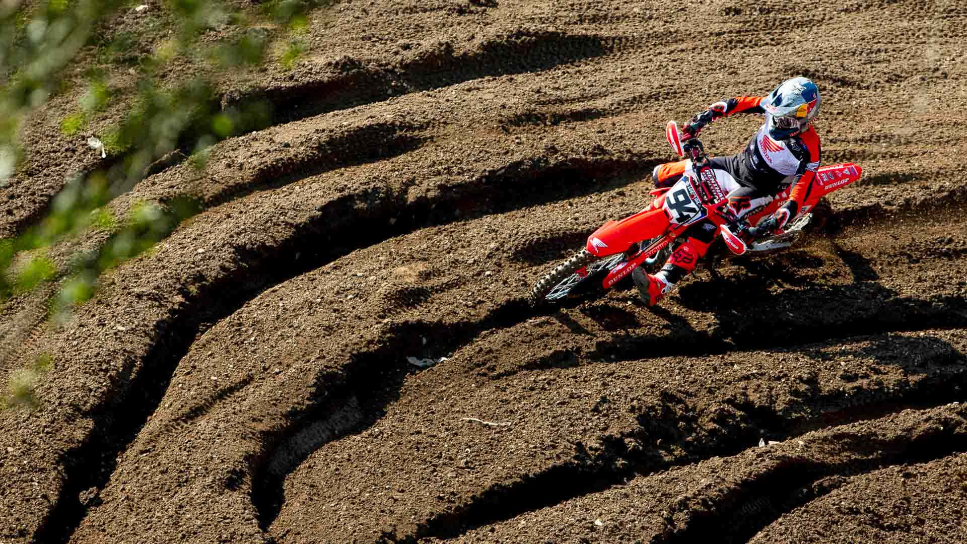 Ken Roczen, red gear, dirt track, Full HD Desktop Wallpaper